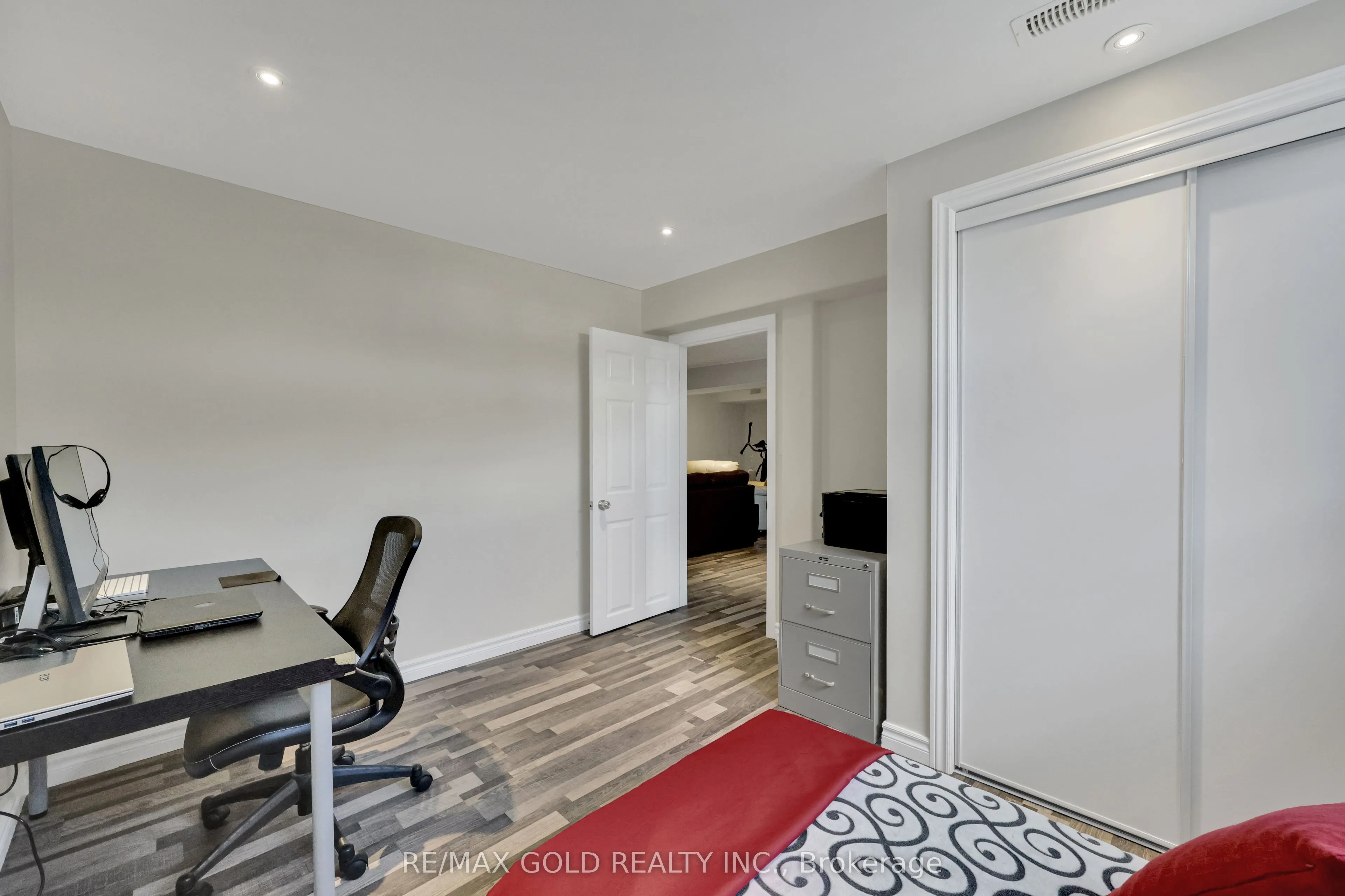1460 Dunkirk Avenue