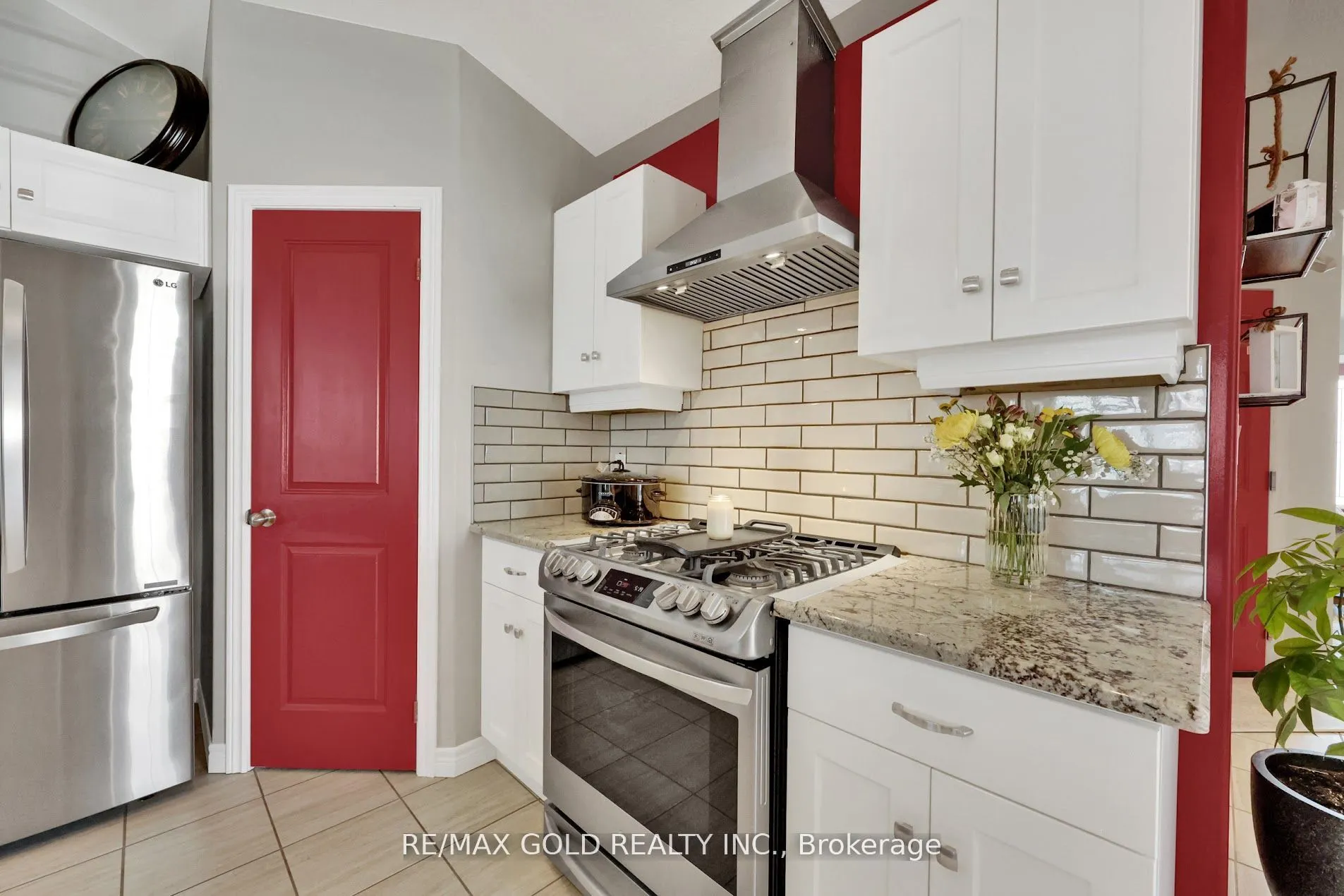 1460 Dunkirk Avenue
