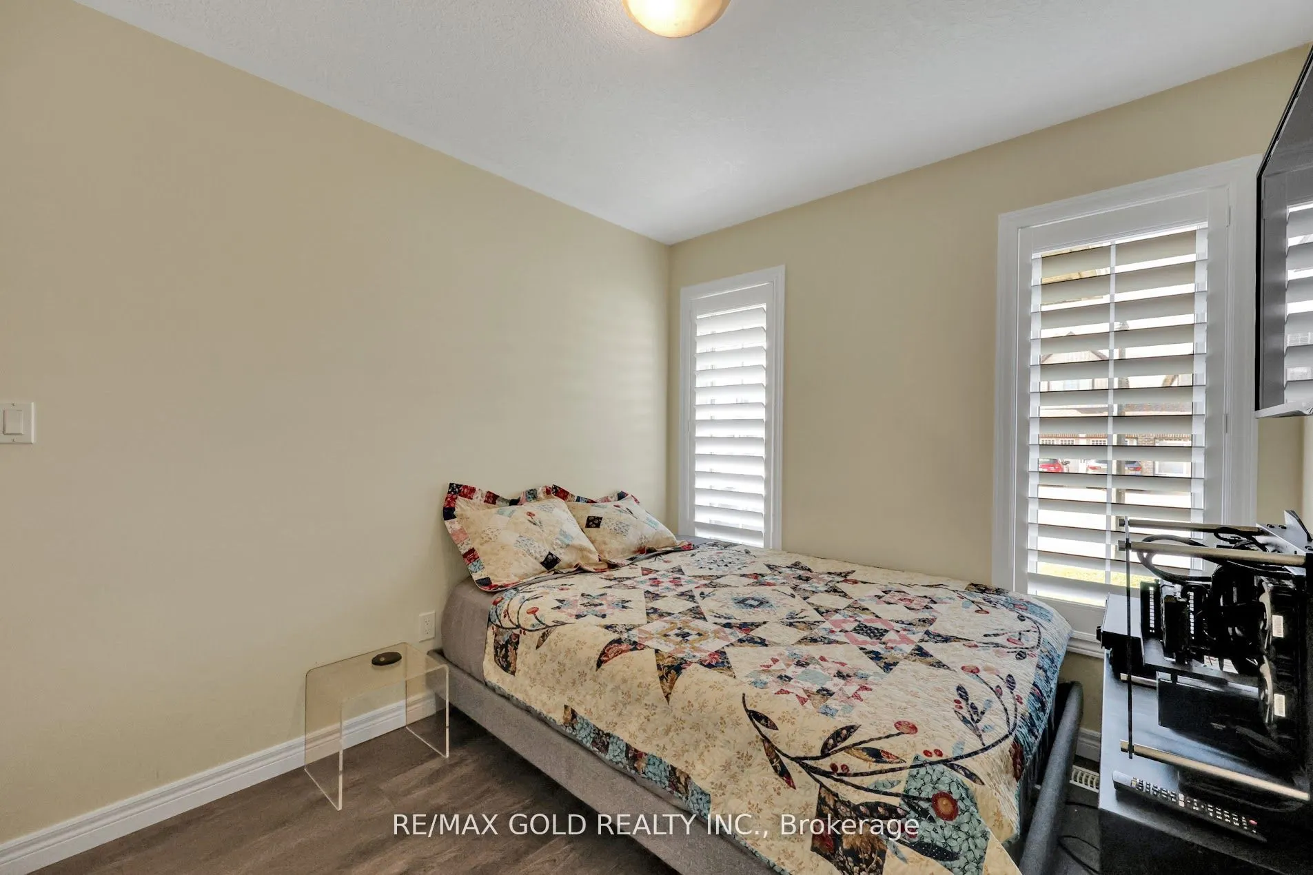 1460 Dunkirk Avenue