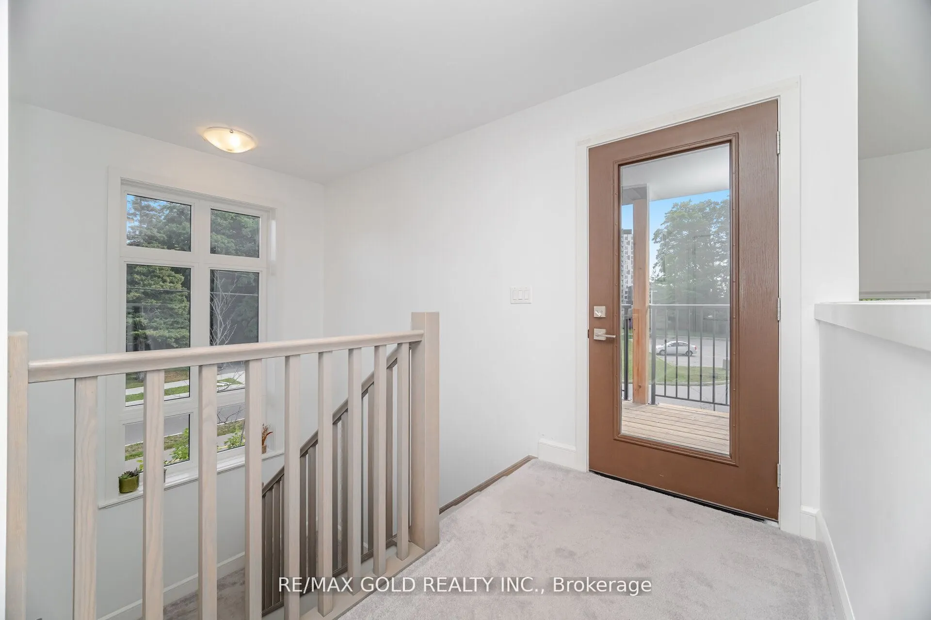 110 Fergus Avenue, #1