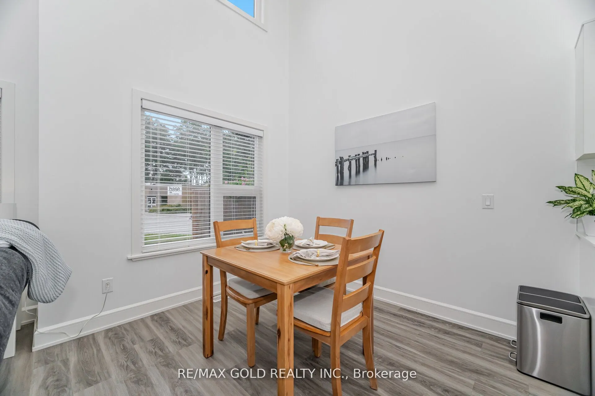 110 Fergus Avenue, #1