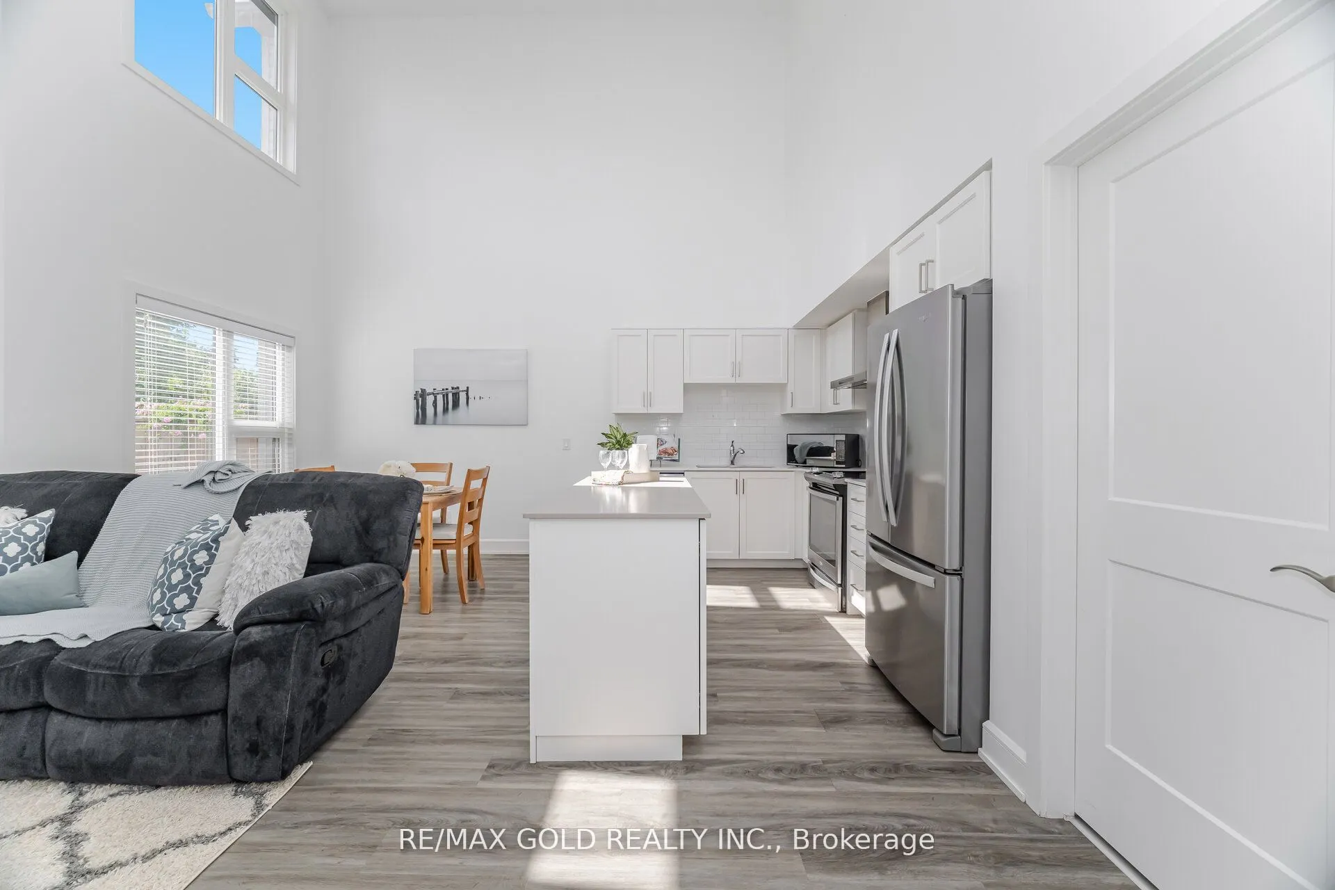 110 Fergus Avenue, #1
