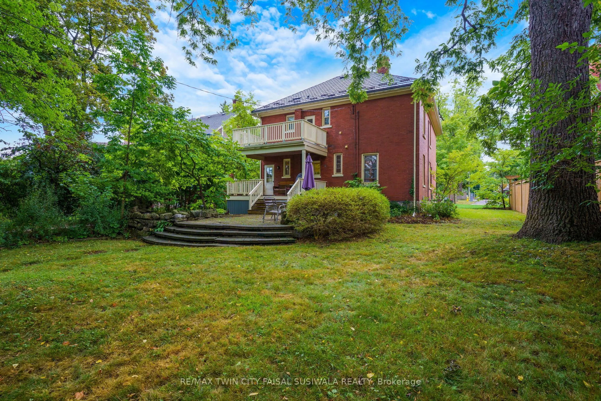 36 Wentworth Avenue