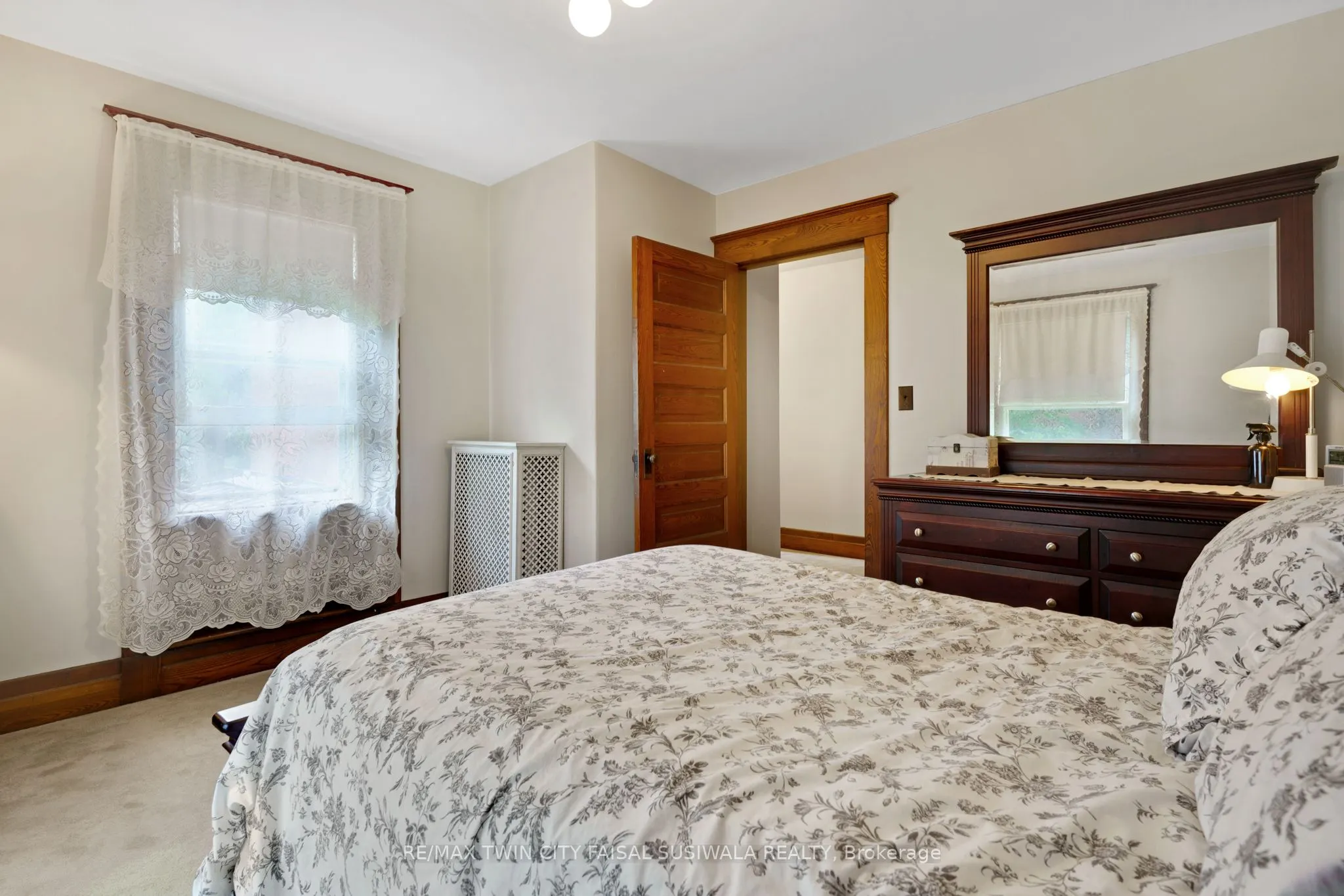 36 Wentworth Avenue