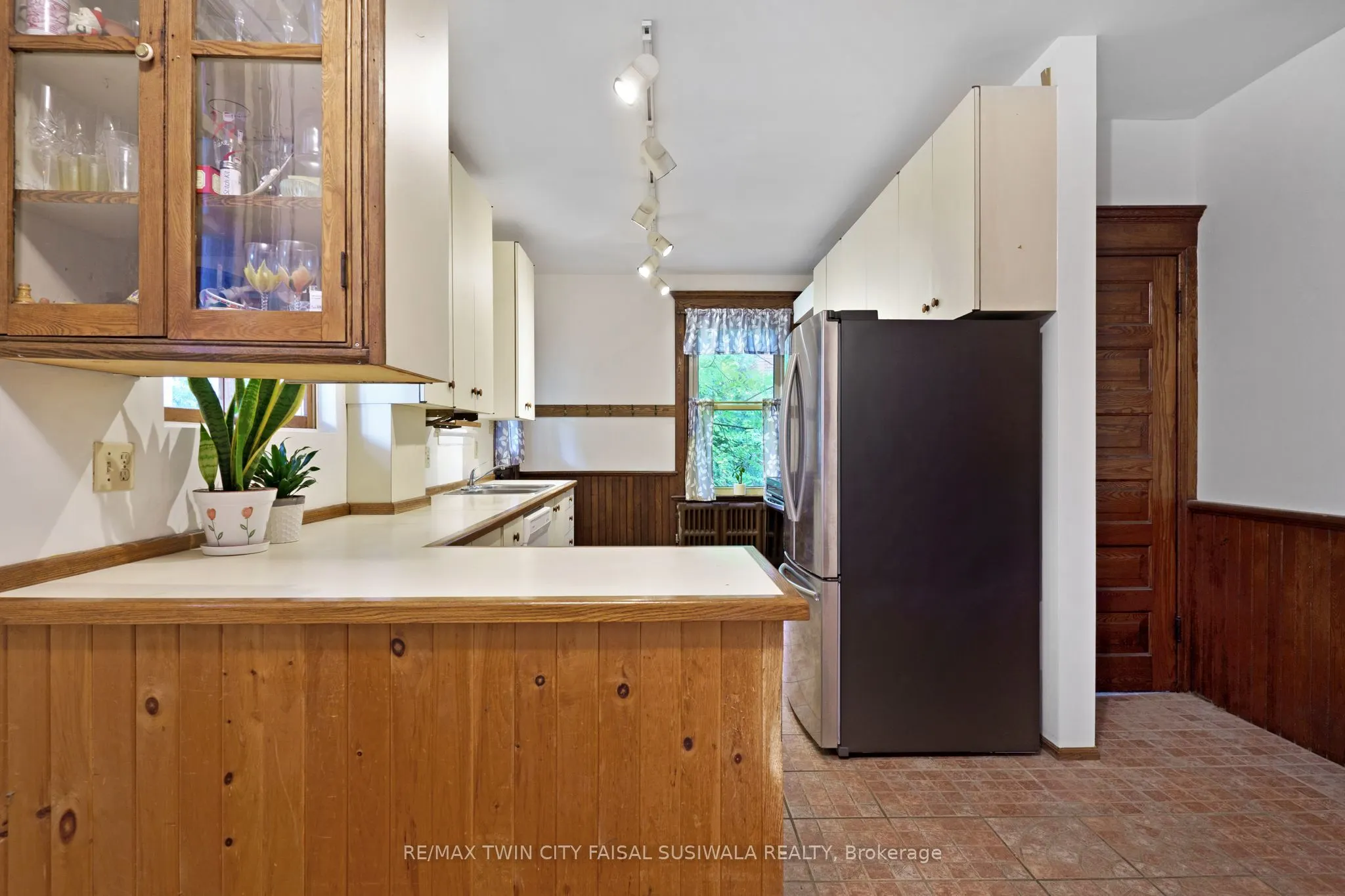36 Wentworth Avenue