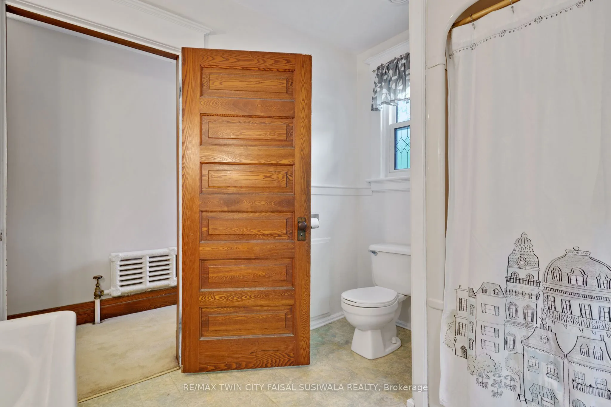 36 Wentworth Avenue