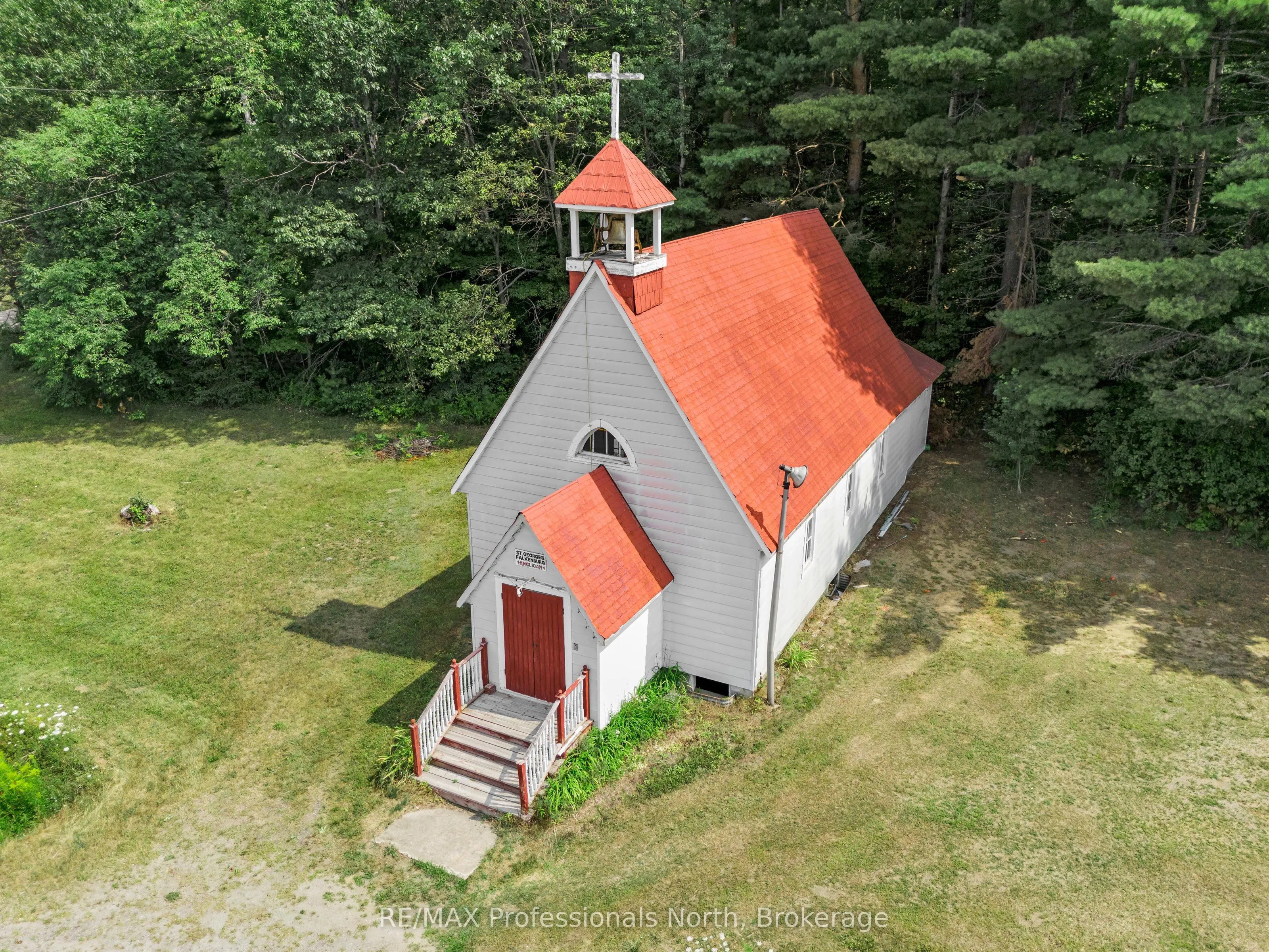2111 MANITOBA Street