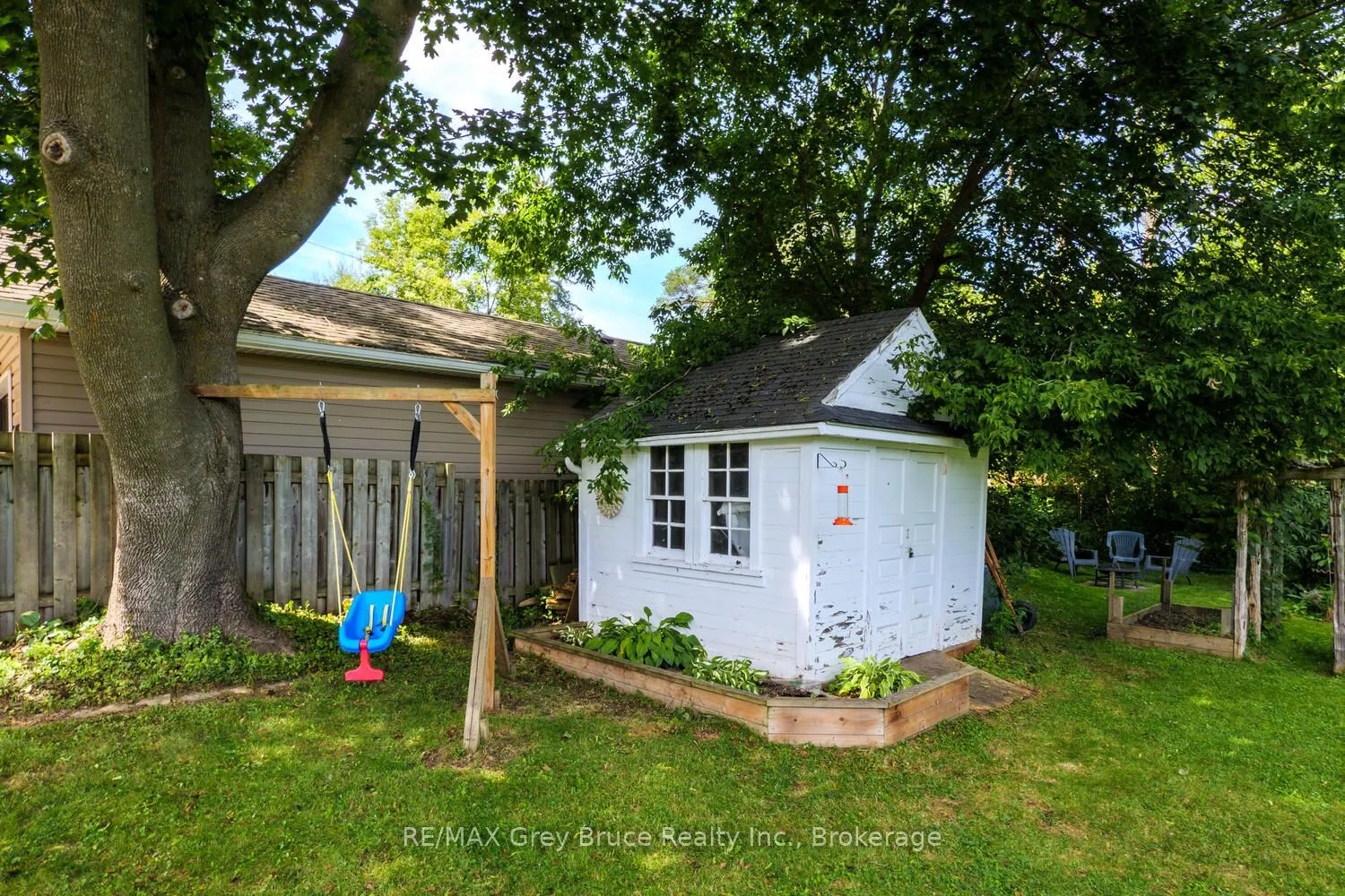 564 13th A Street