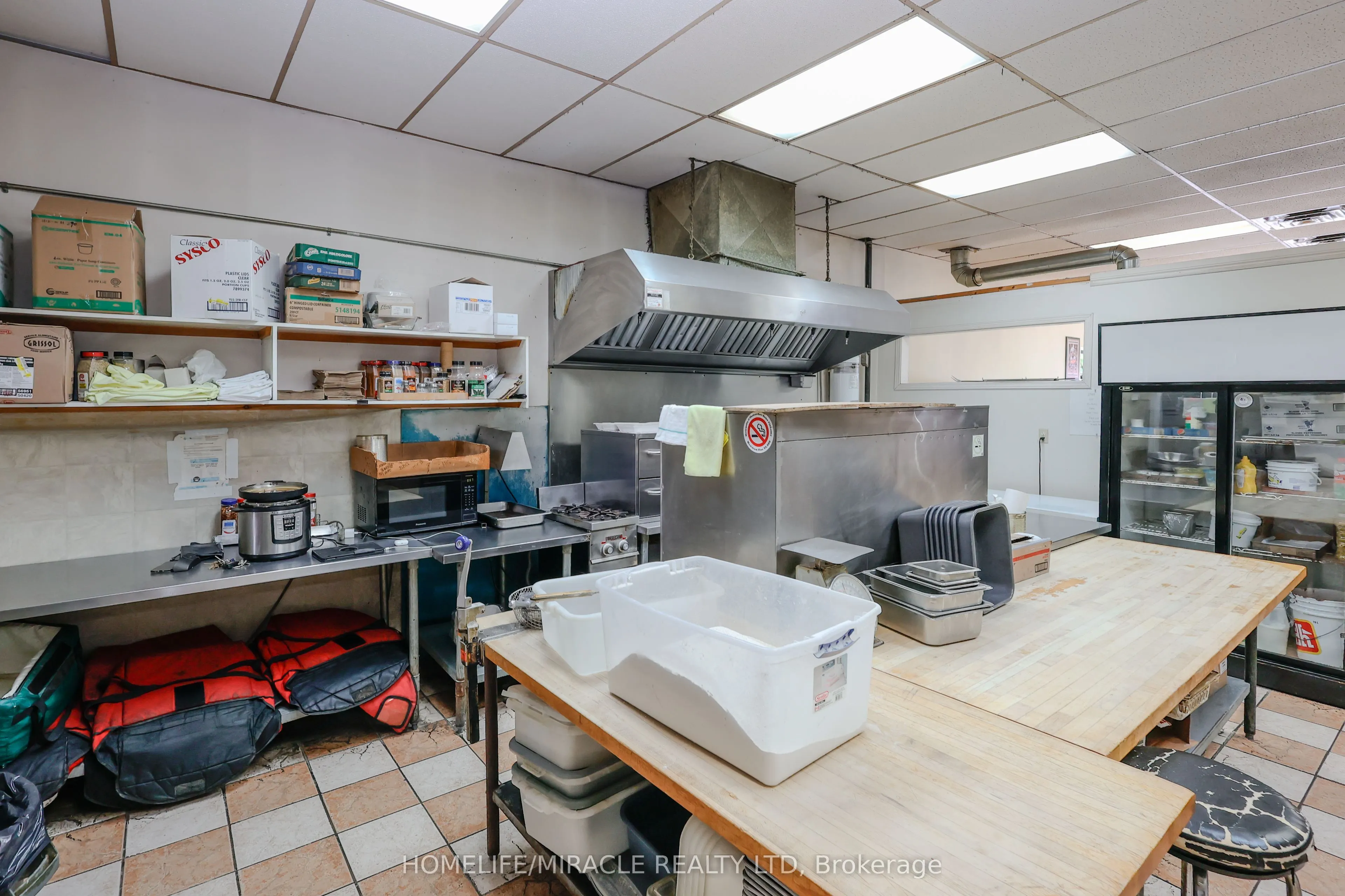 1146 Dufferin Avenue