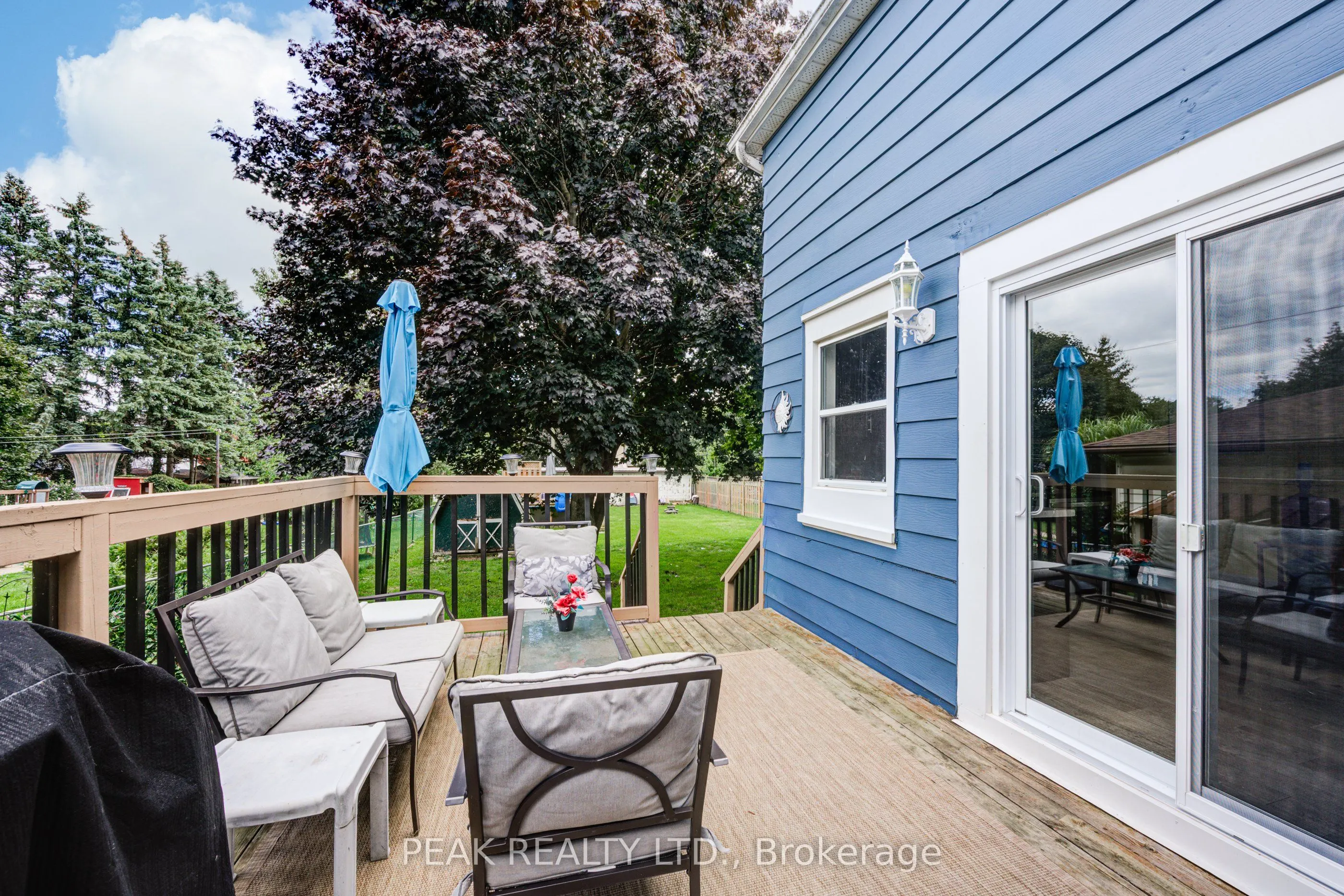37 Decew Street W