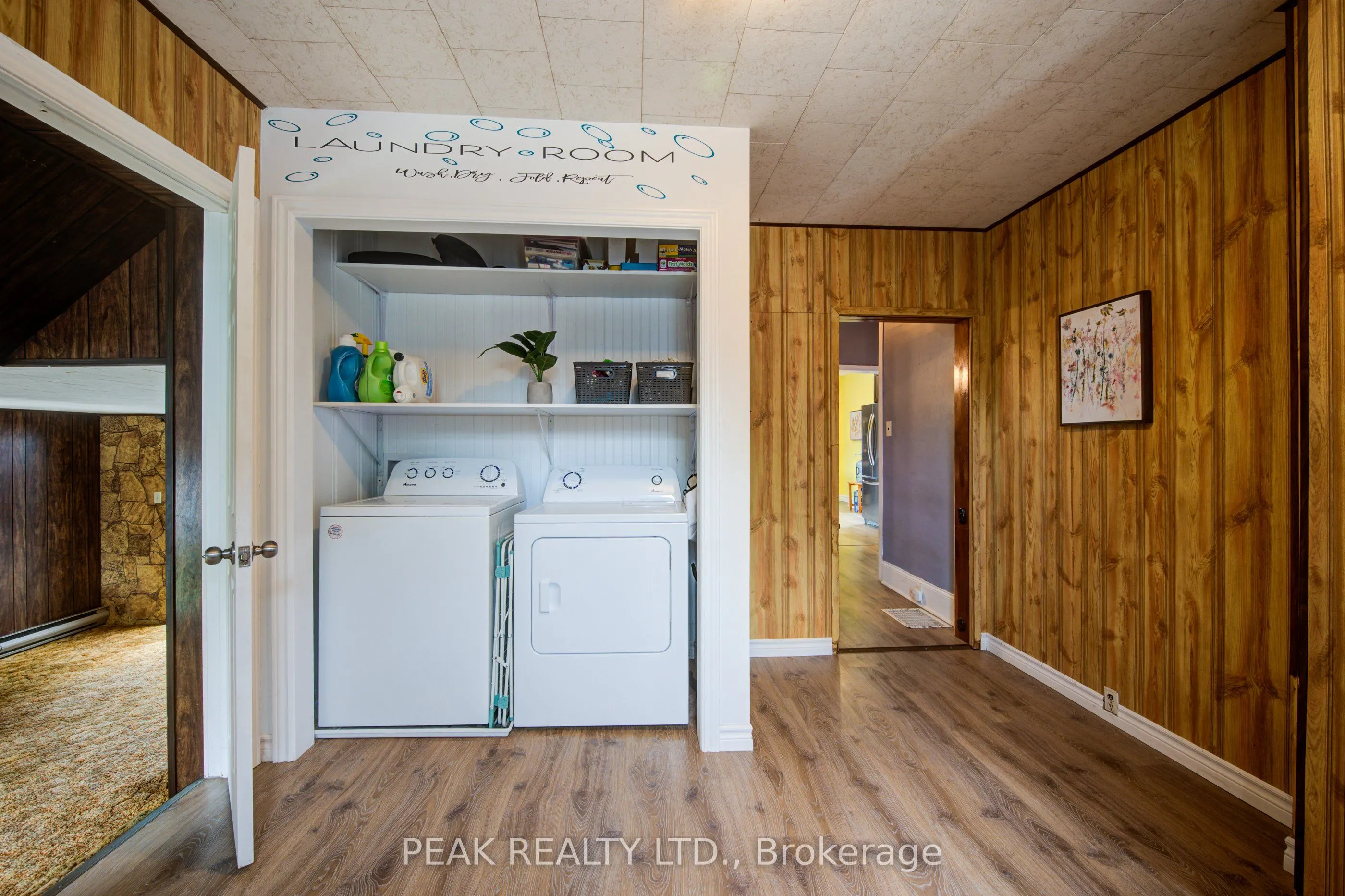 37 Decew Street W