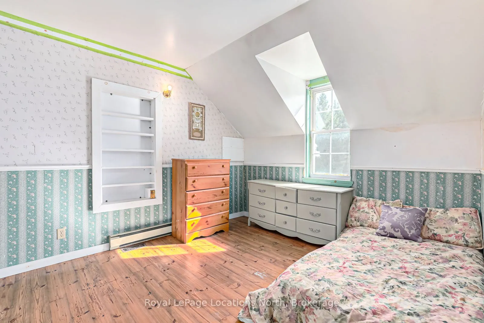 788070 Grey Road 13