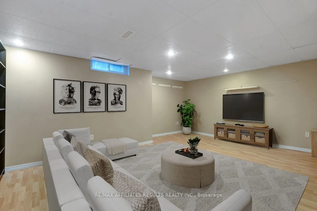 22 Hendrie Court