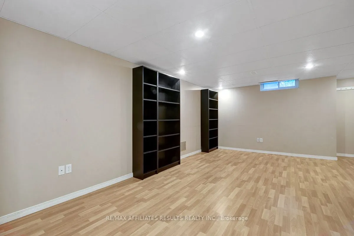 22 Hendrie Court