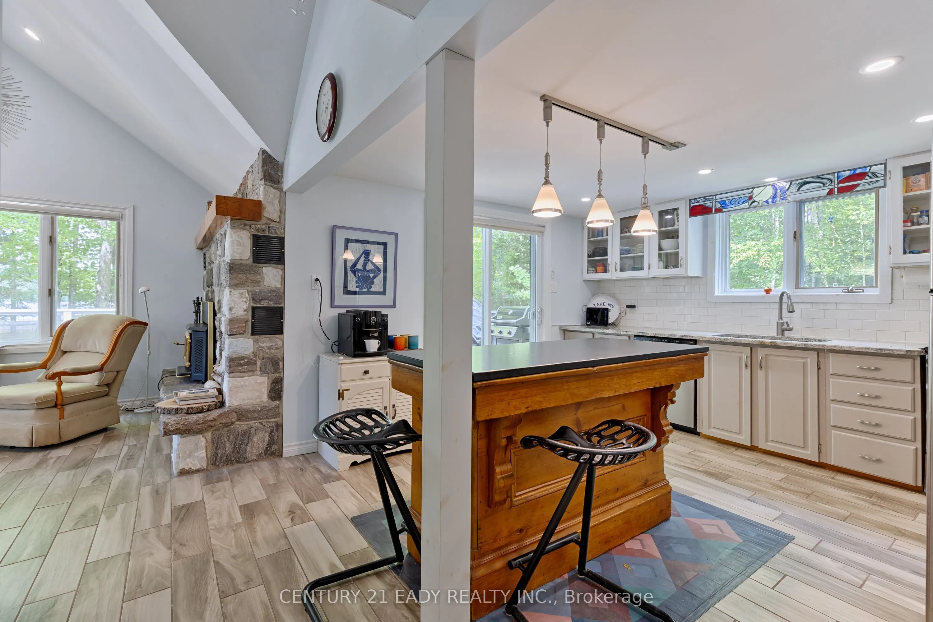 671 Graphite Bay Road