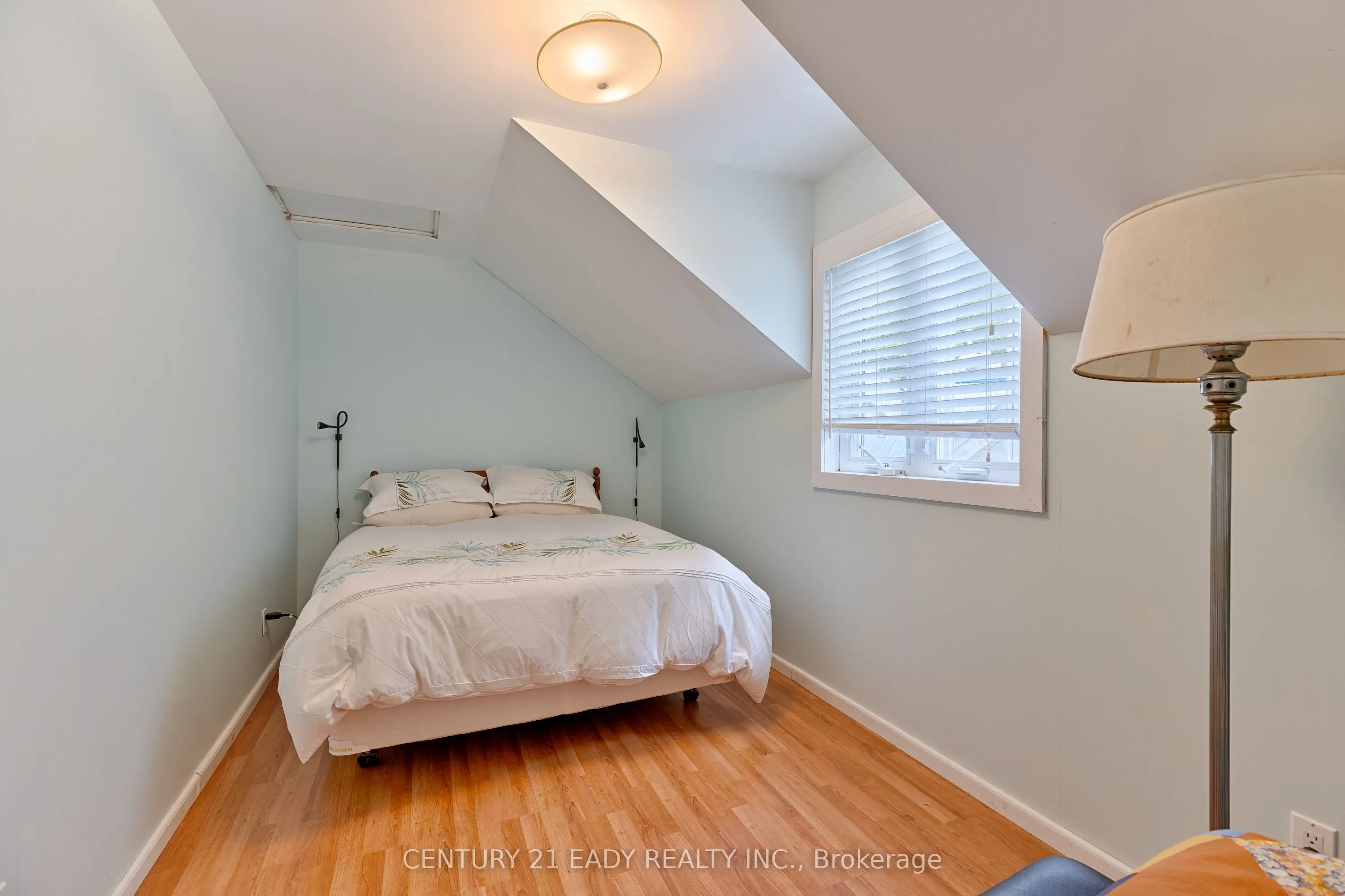 671 Graphite Bay Road