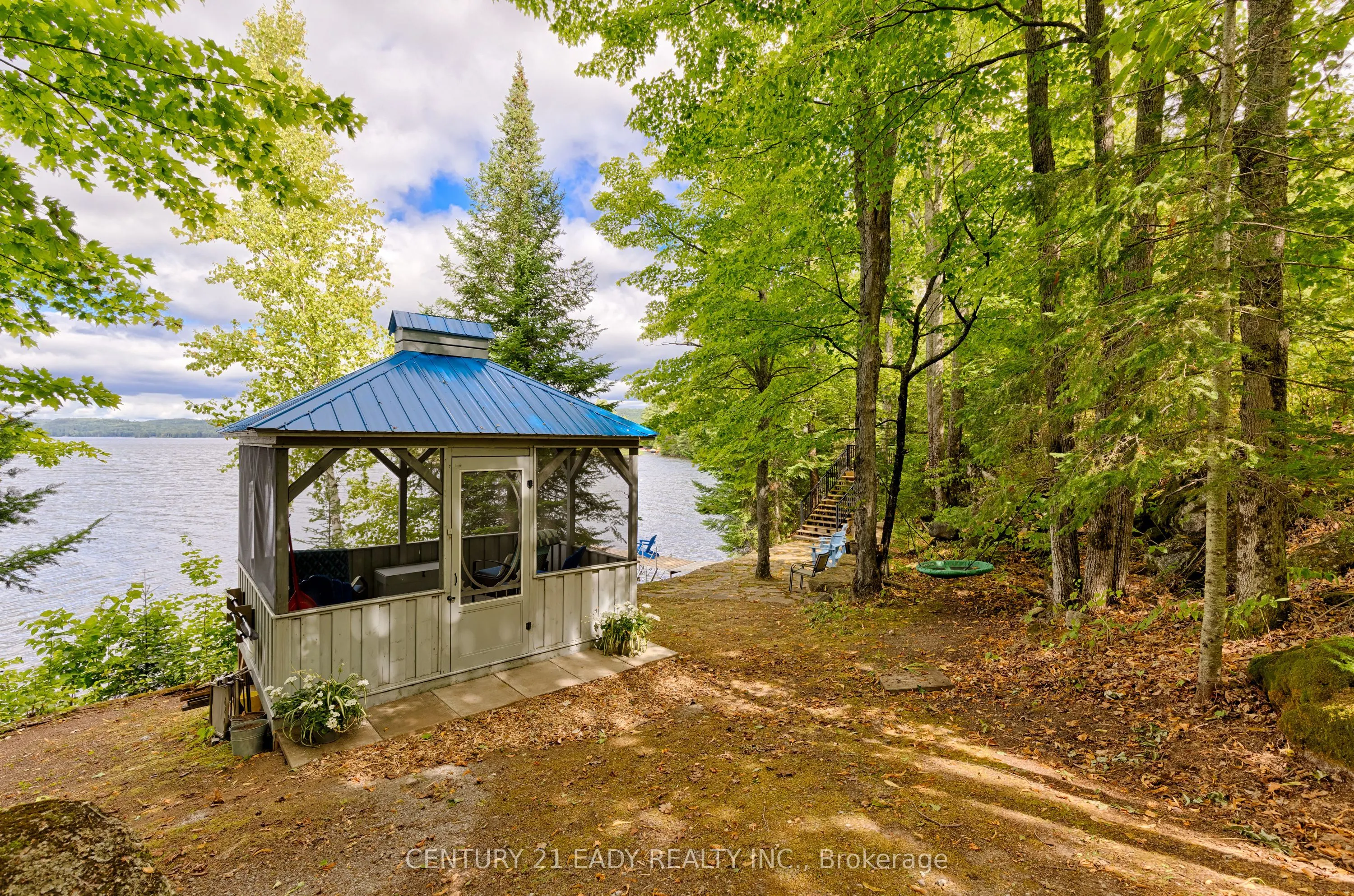 671 Graphite Bay Road