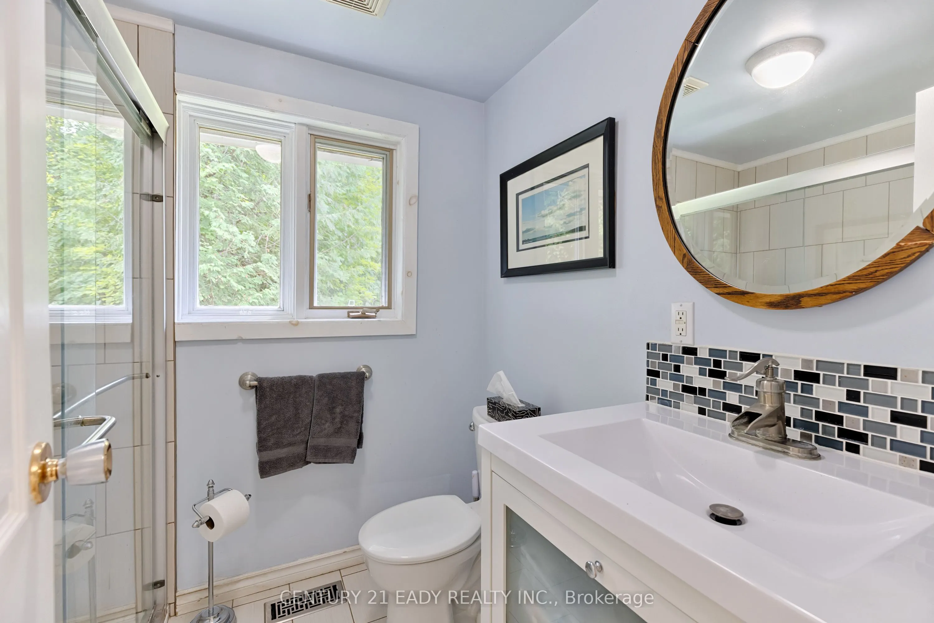 671 Graphite Bay Road
