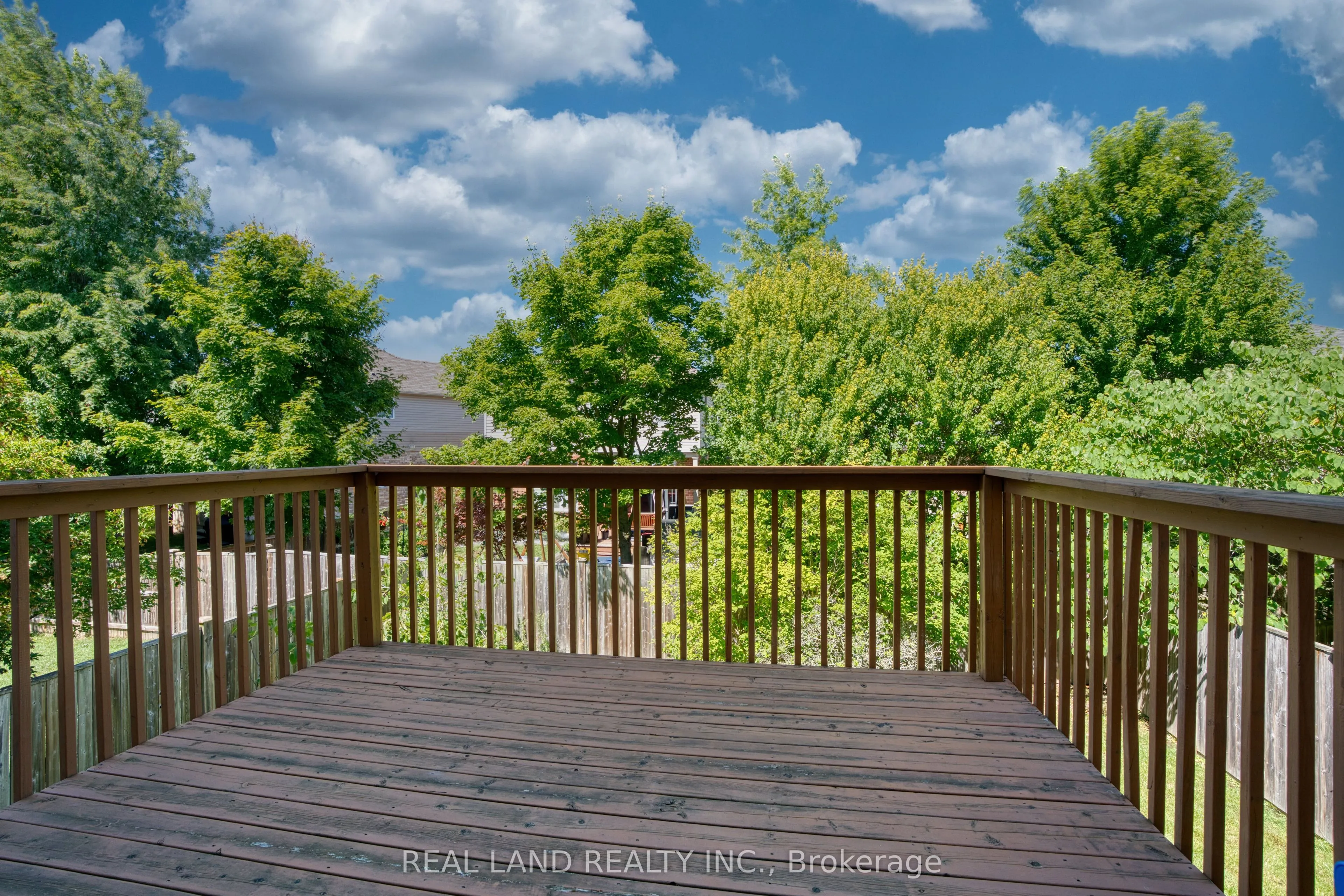 364 SKYLINE Avenue, #14