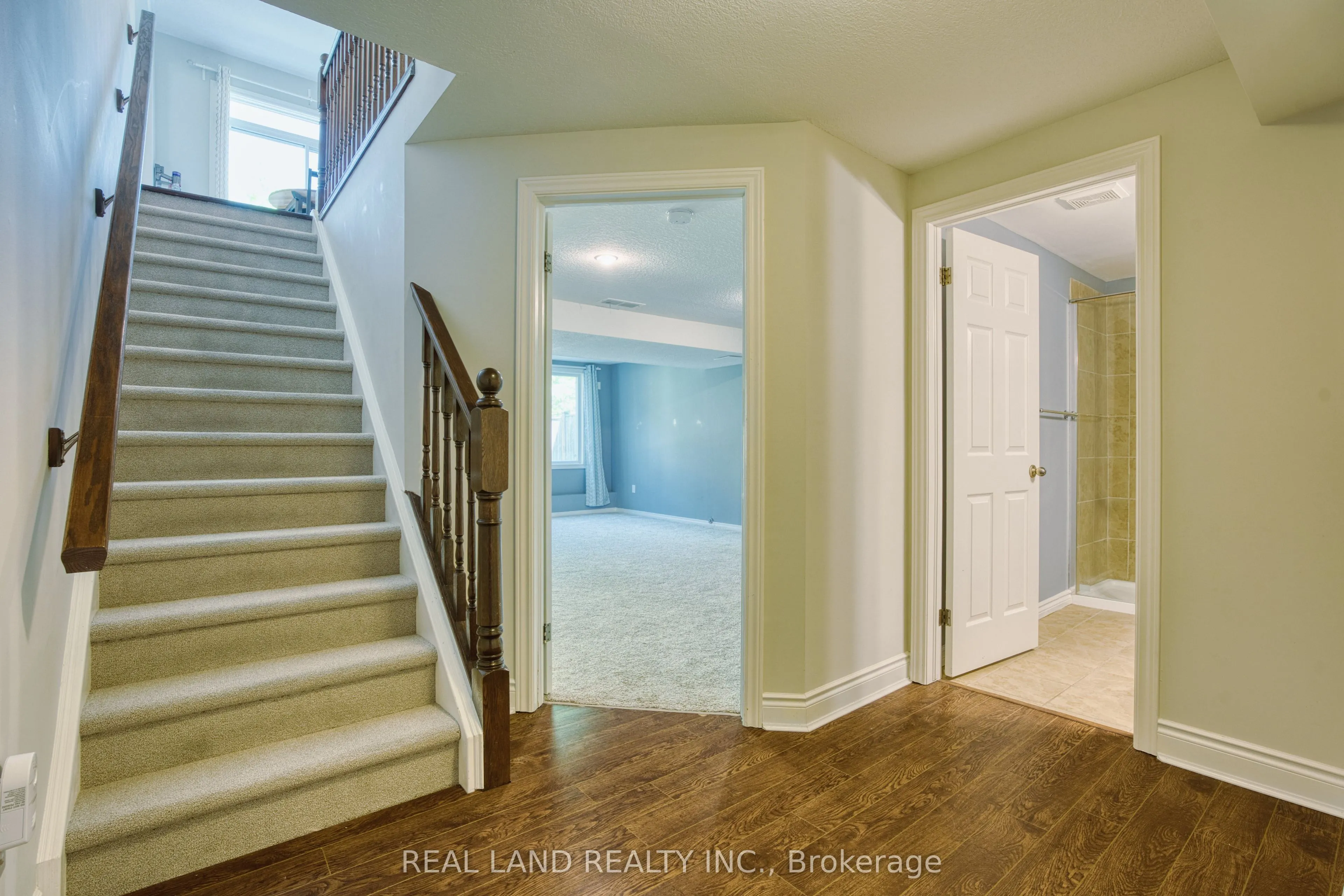 364 SKYLINE Avenue, #14