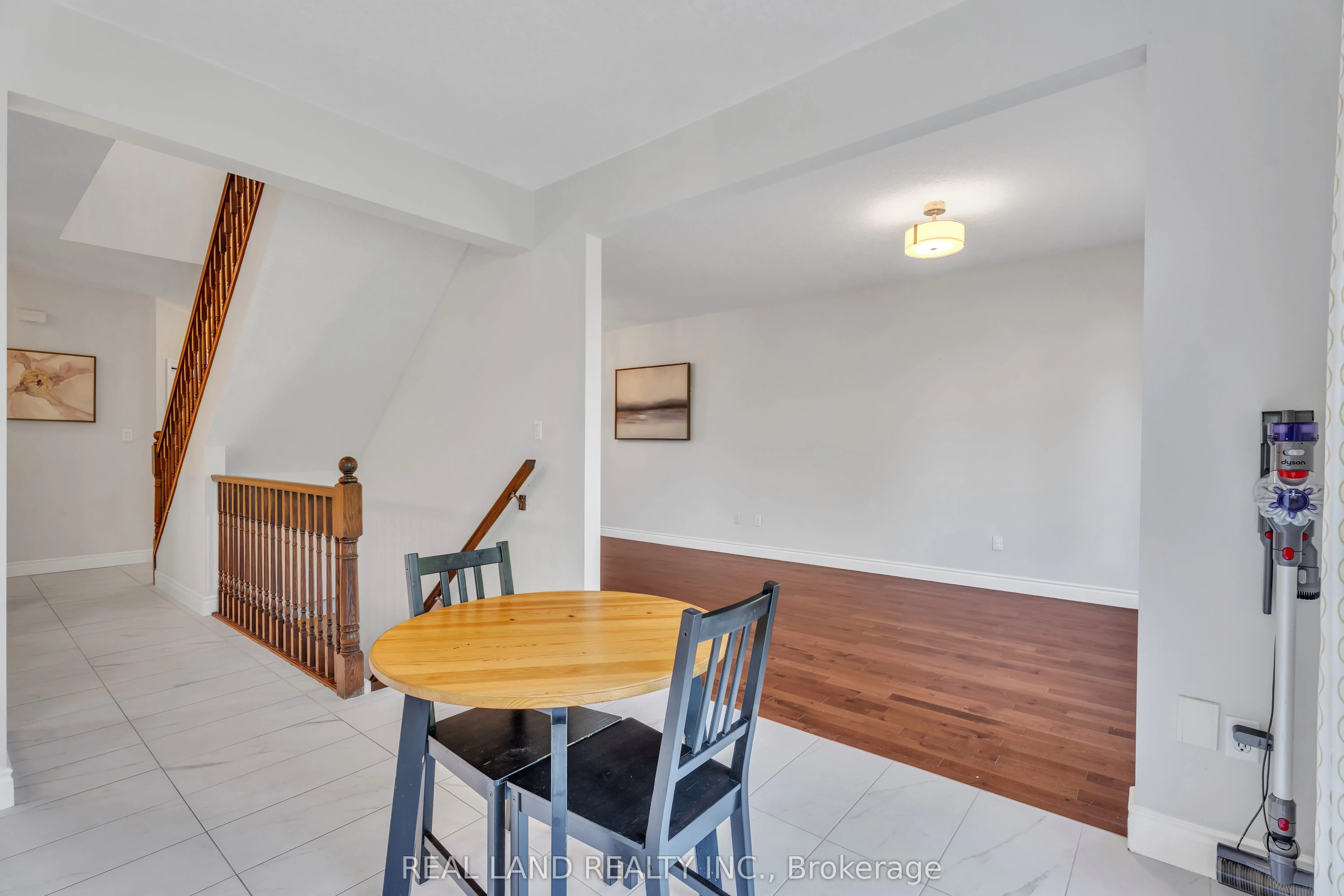 364 SKYLINE Avenue, #14