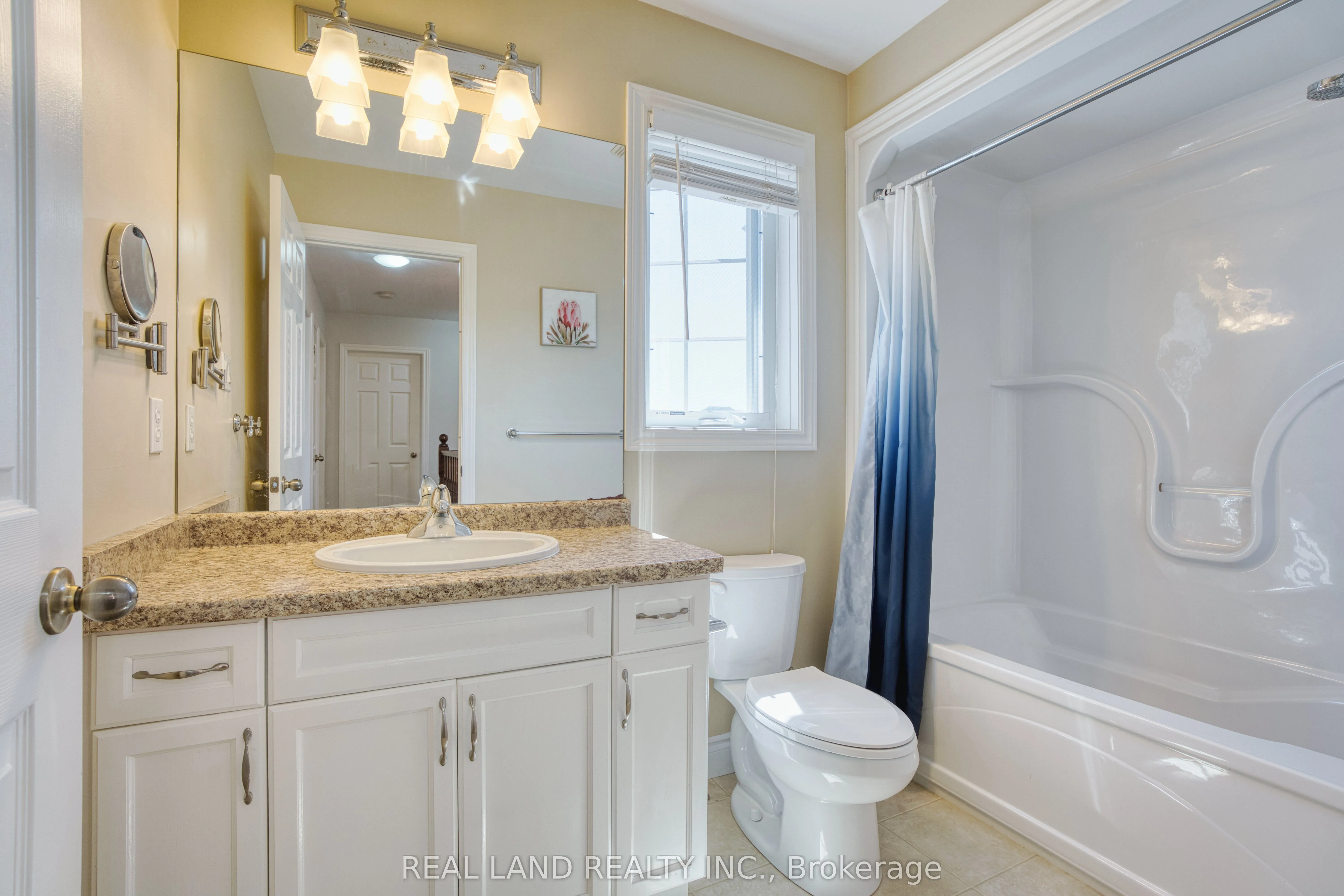 364 SKYLINE Avenue, #14