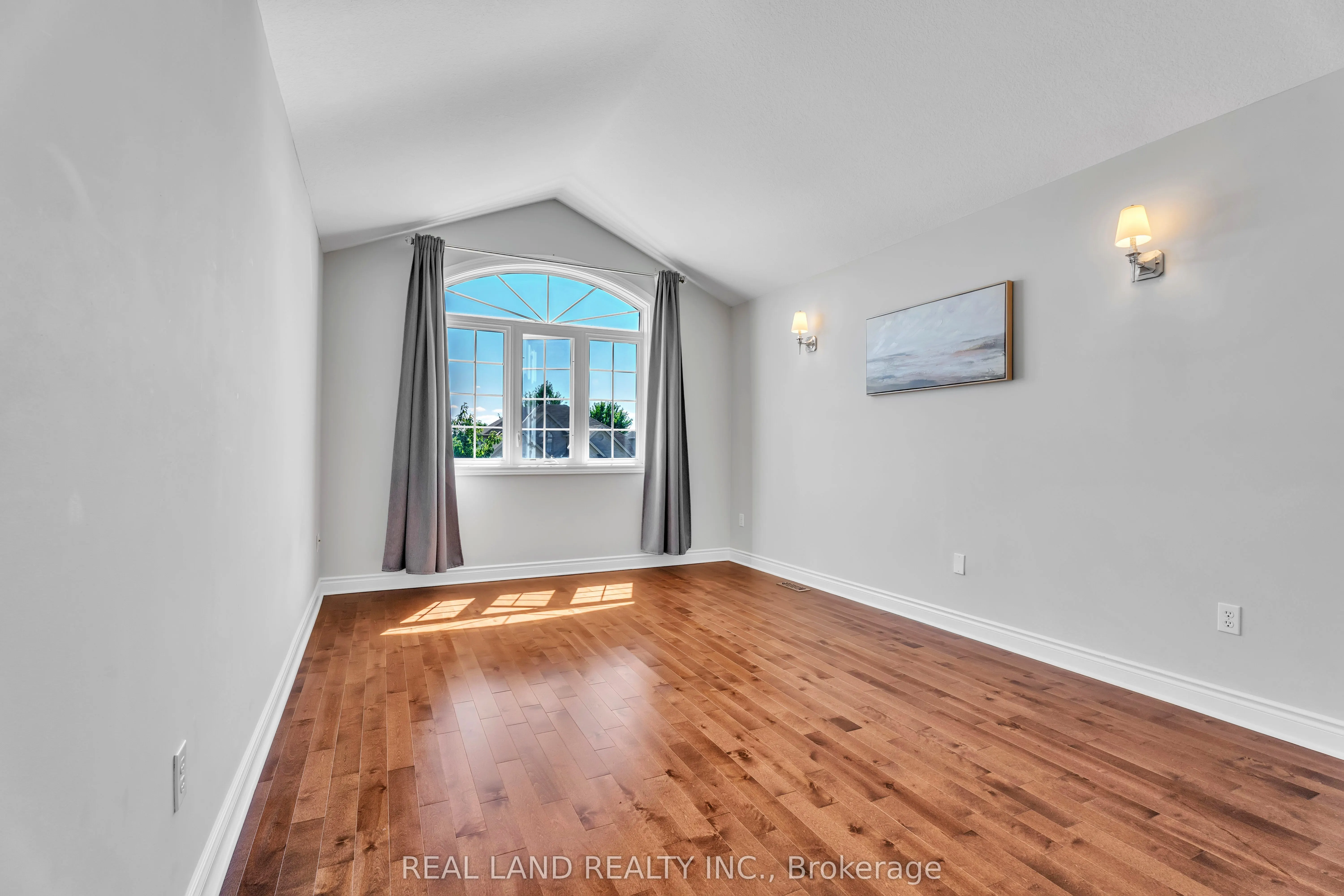 364 SKYLINE Avenue, #14