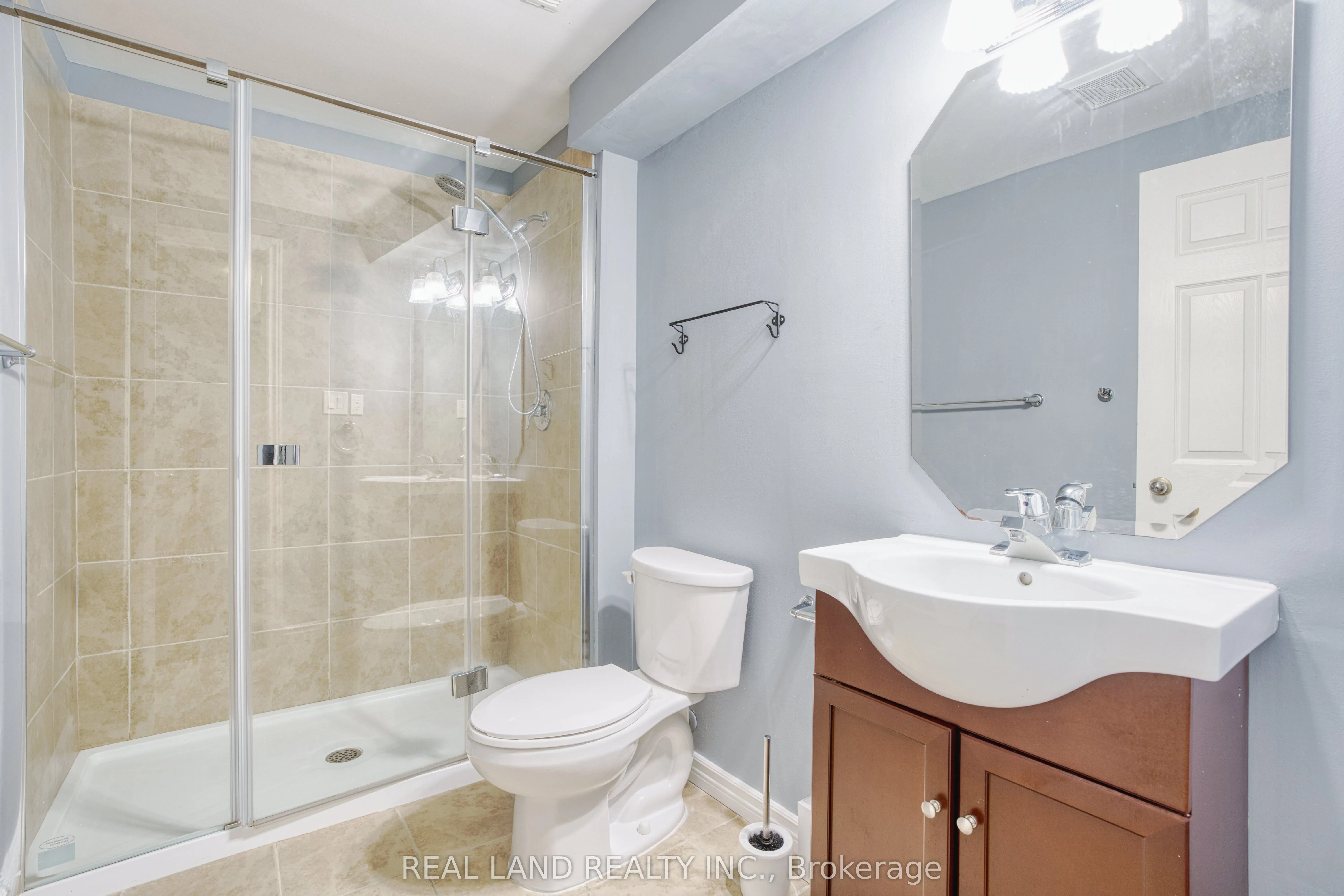 364 SKYLINE Avenue, #14