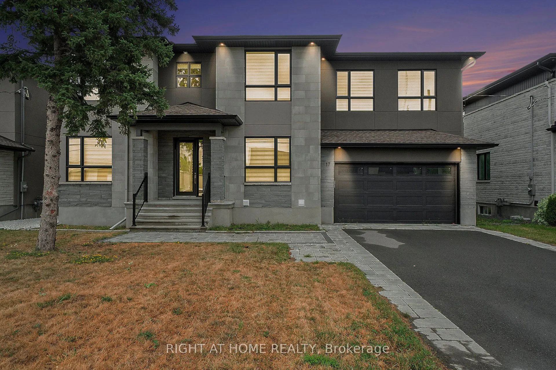 17 Rideau Heights Drive
