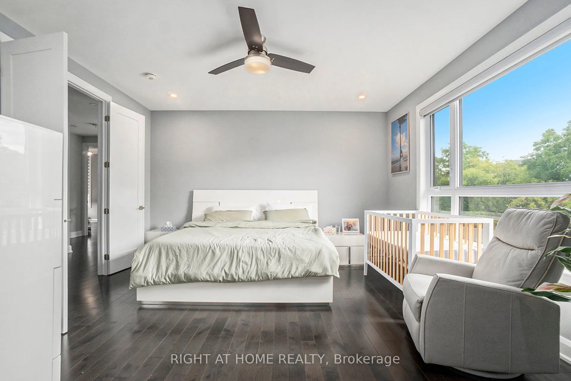 17 Rideau Heights Drive