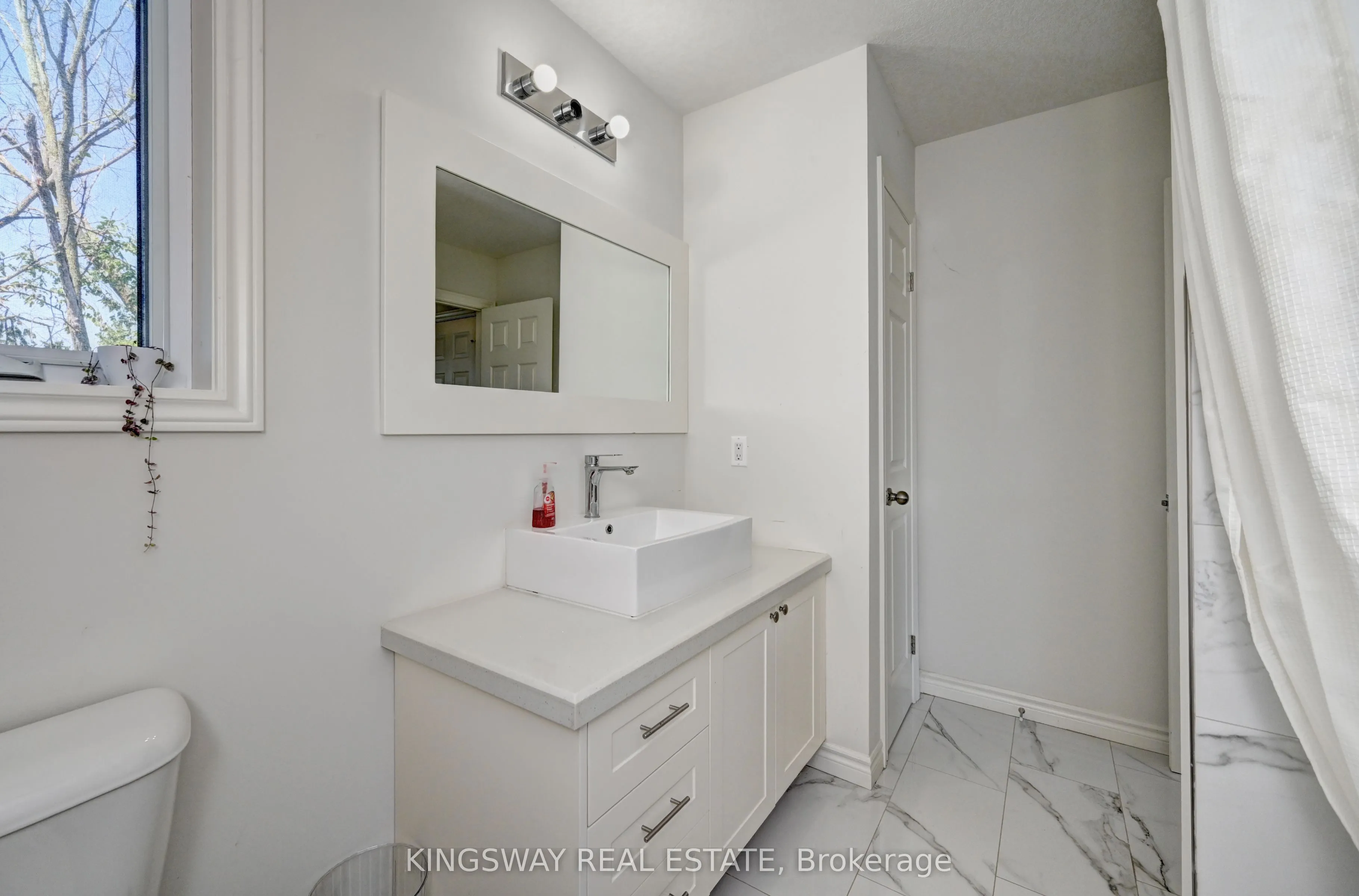 164 Heiman Street, #7C