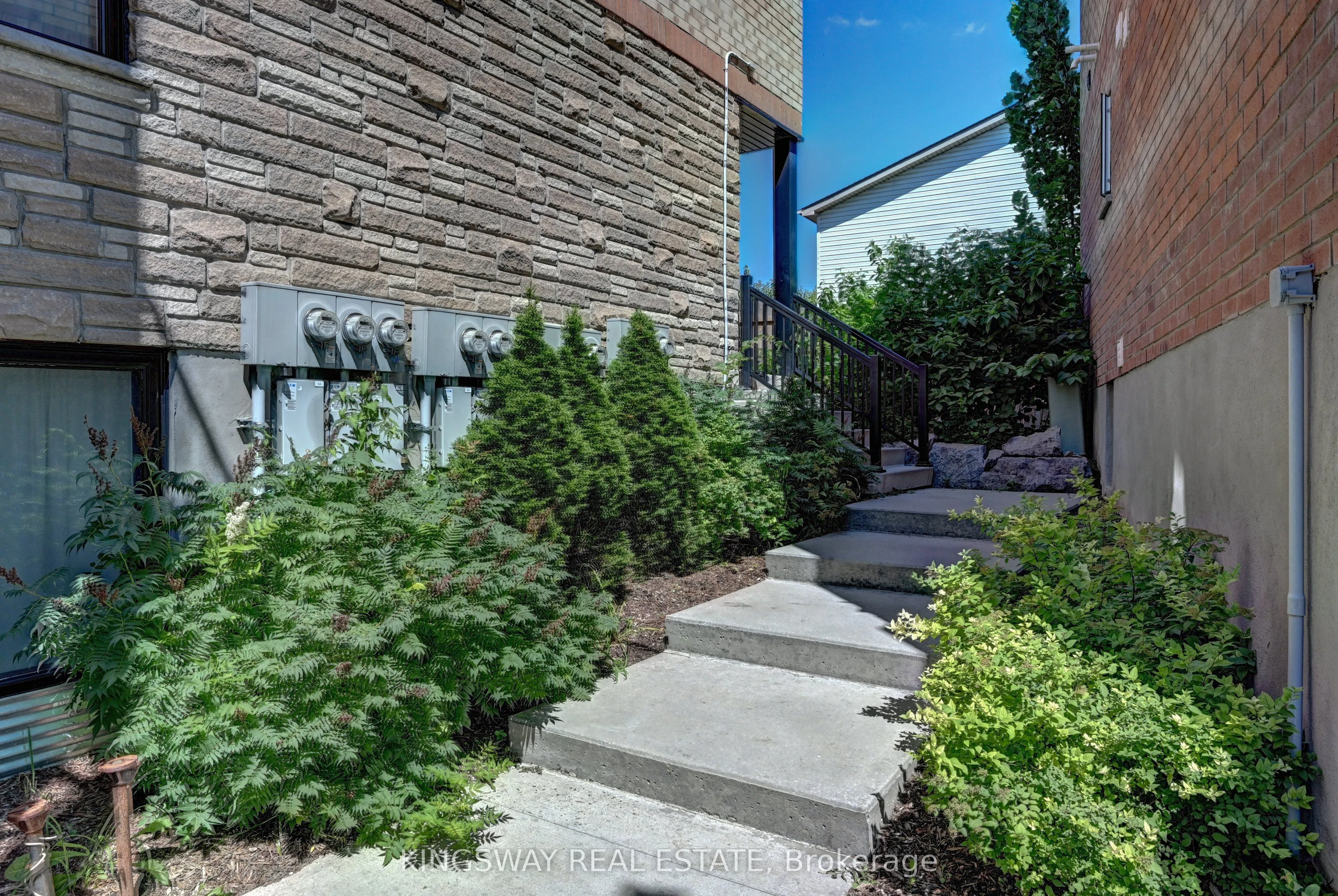 164 Heiman Street, #7C