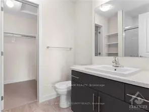 531 Lourmarin Private, #531