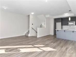 531 Lourmarin Private, #531