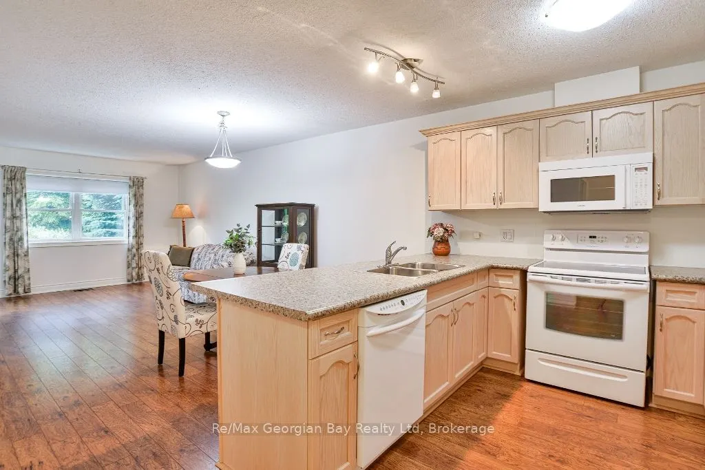10A KIMBERLEY Avenue, #206