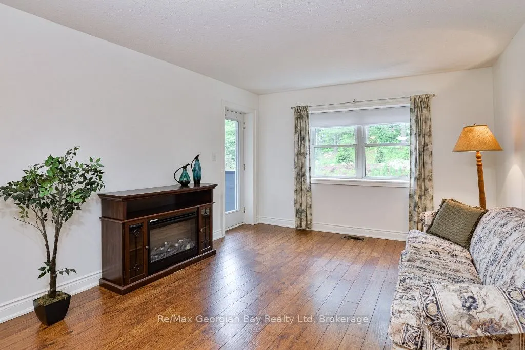 10A KIMBERLEY Avenue, #206