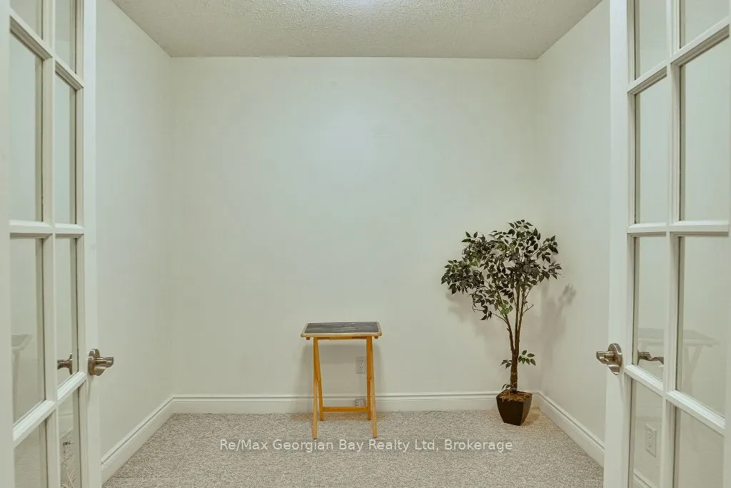 10A KIMBERLEY Avenue, #206