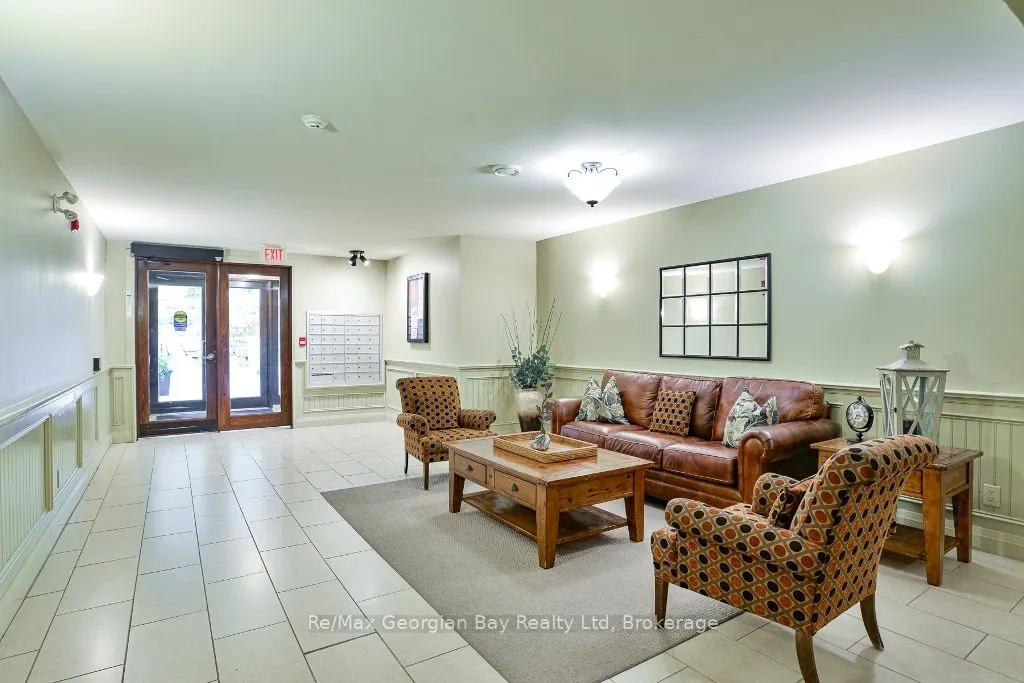 10A KIMBERLEY Avenue, #206