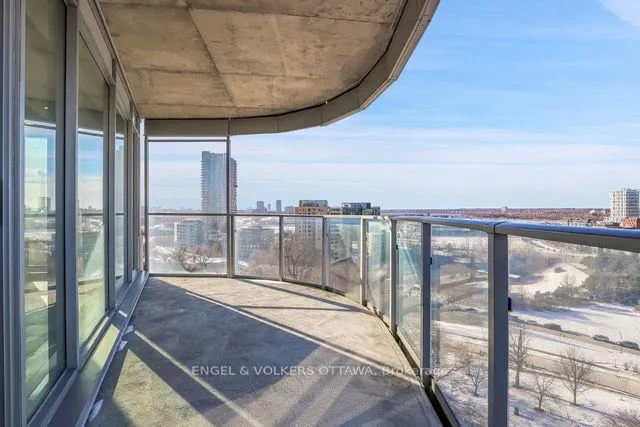 428 Sparks Street S, #706