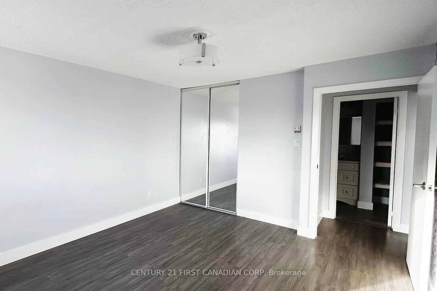 1096 JALNA Boulevard, #119