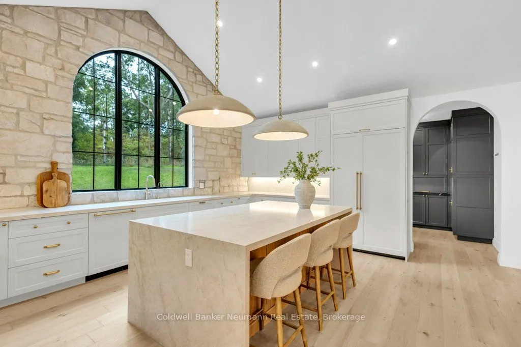 433 South River Road