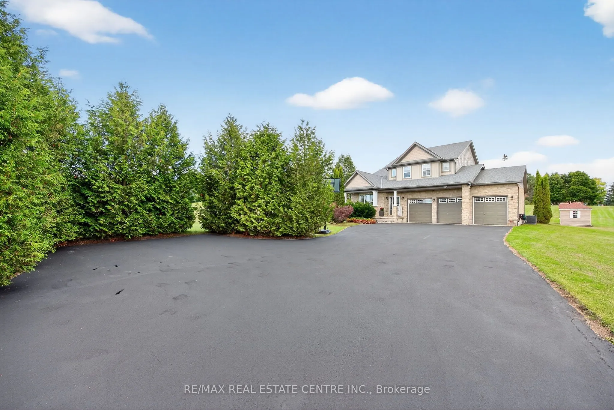37 Woodland Drive