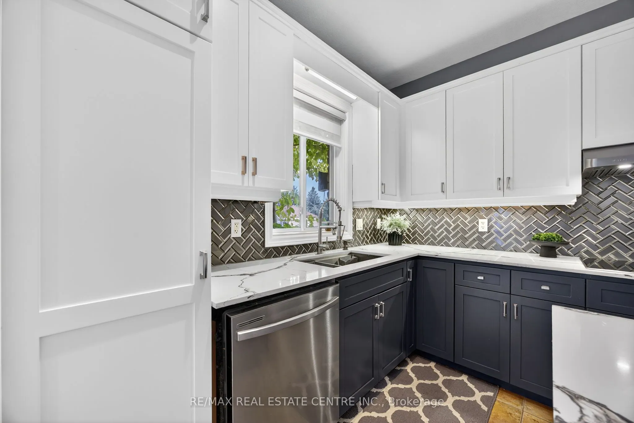 37 Woodland Drive