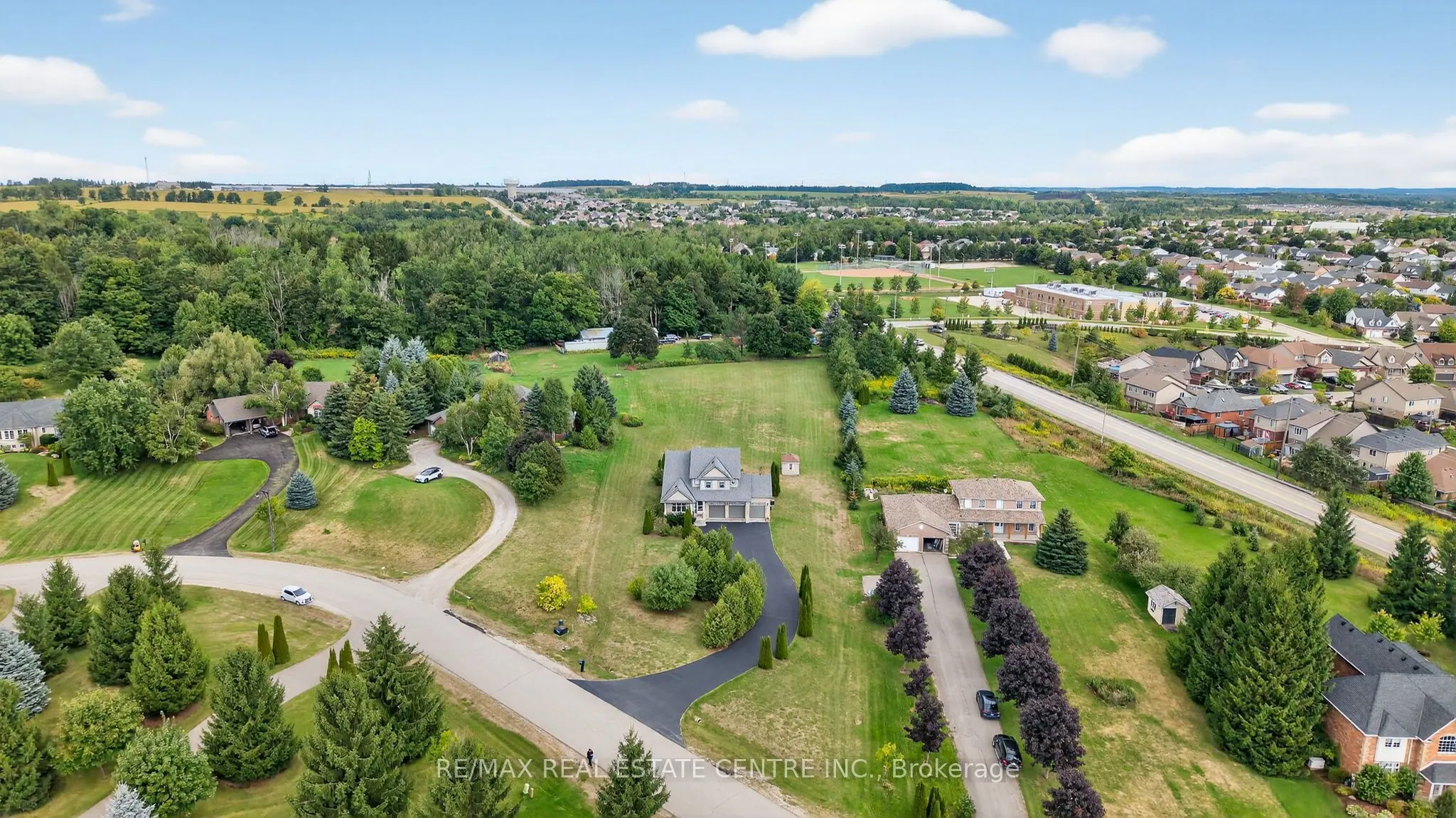 37 Woodland Drive
