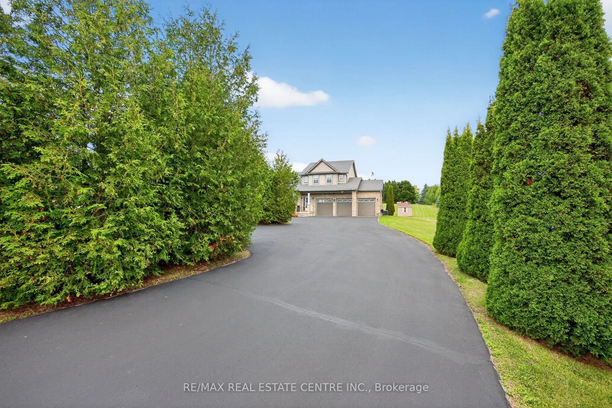 37 Woodland Drive