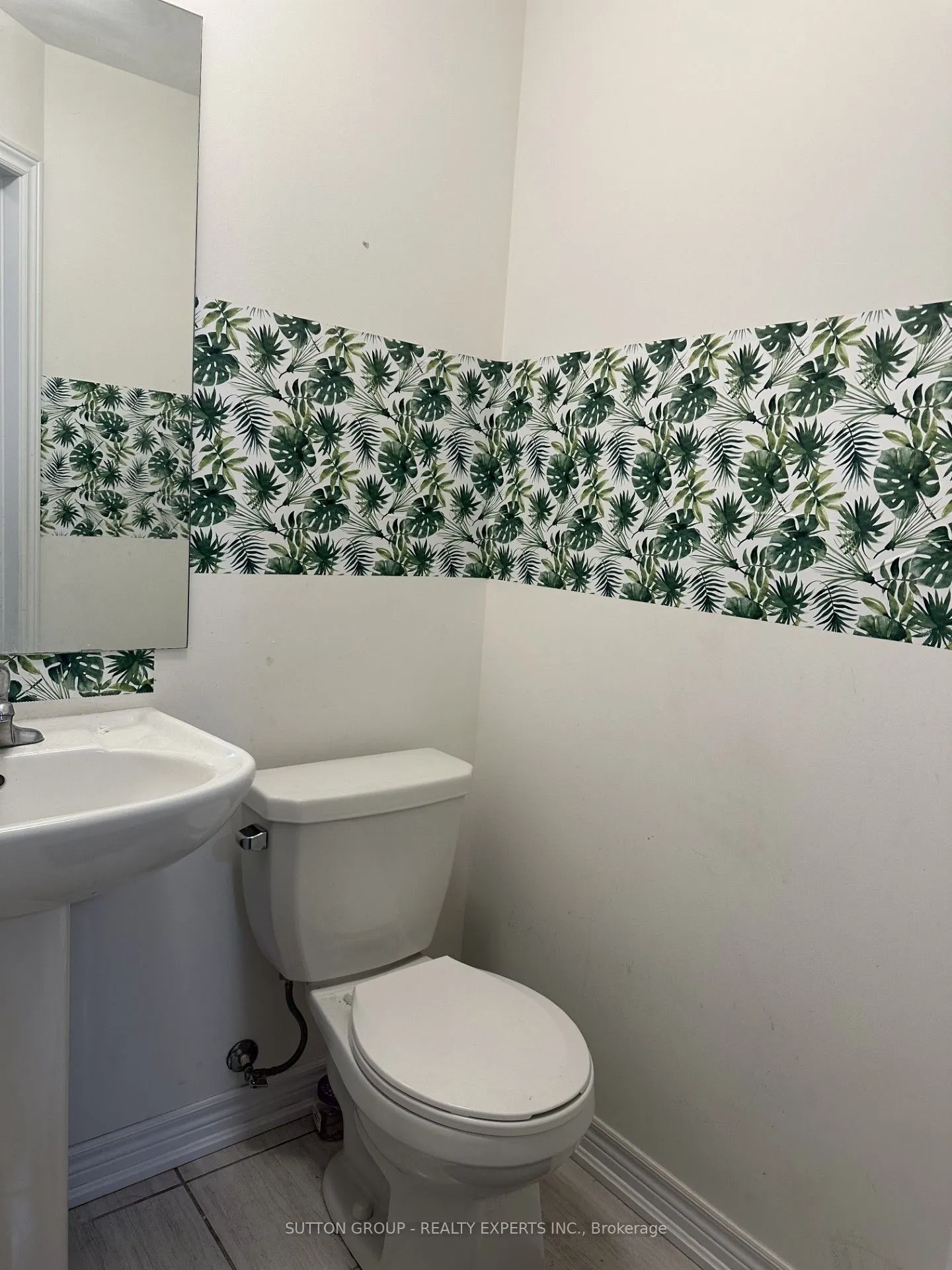 77 Diana Av Avenue, #140