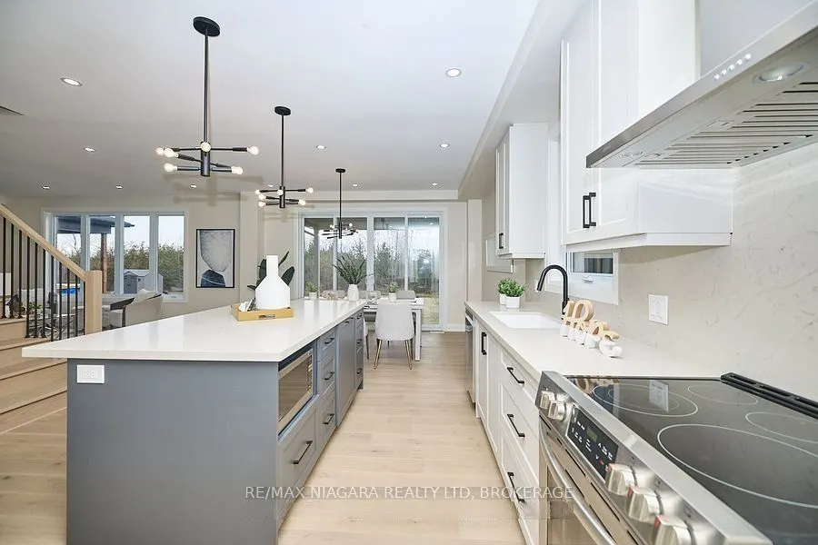 4229 Manson Lane