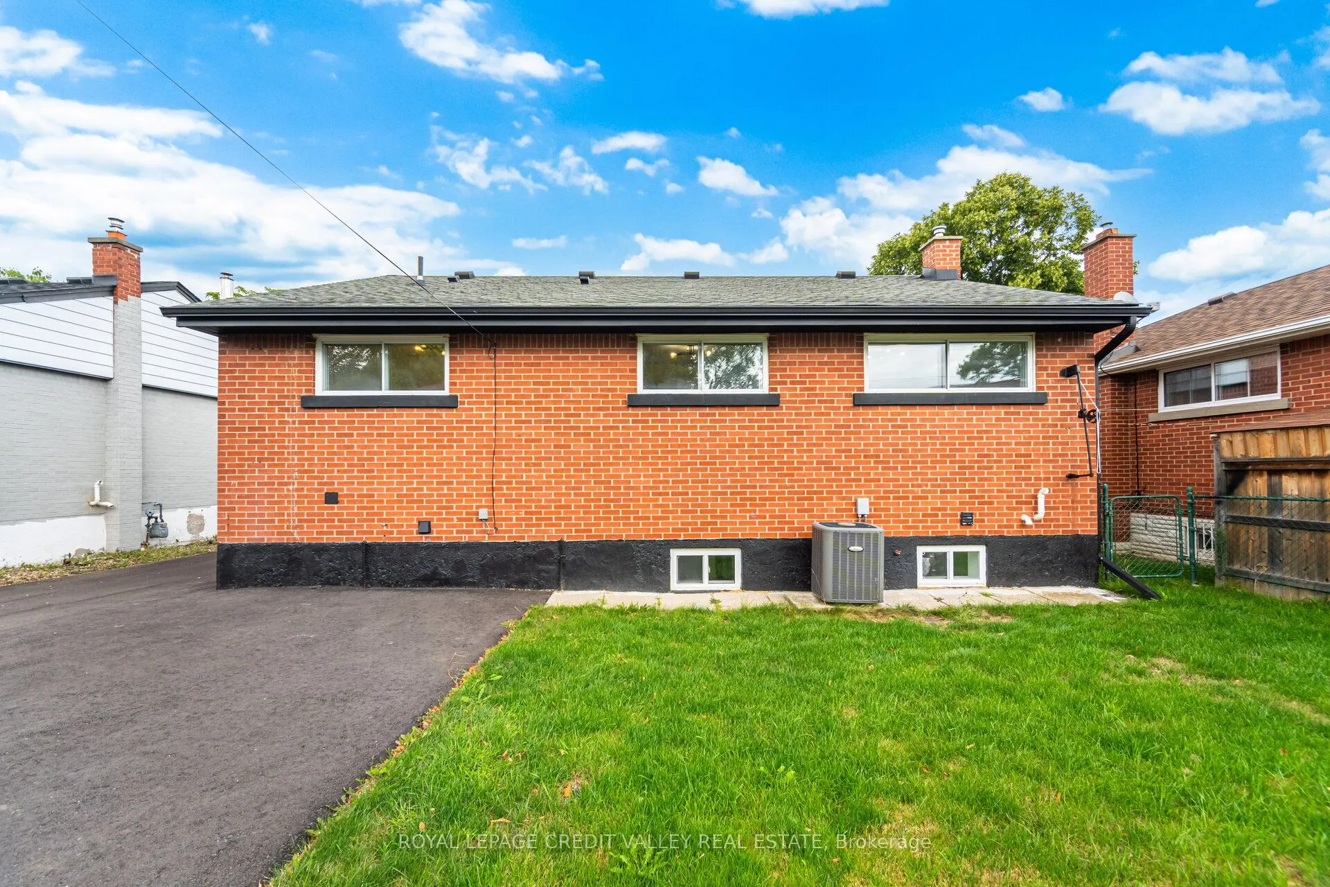 812 Tenth Avenue, #Bsmt