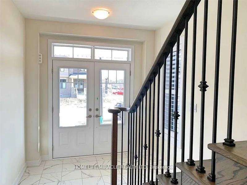 35 Santos Drive