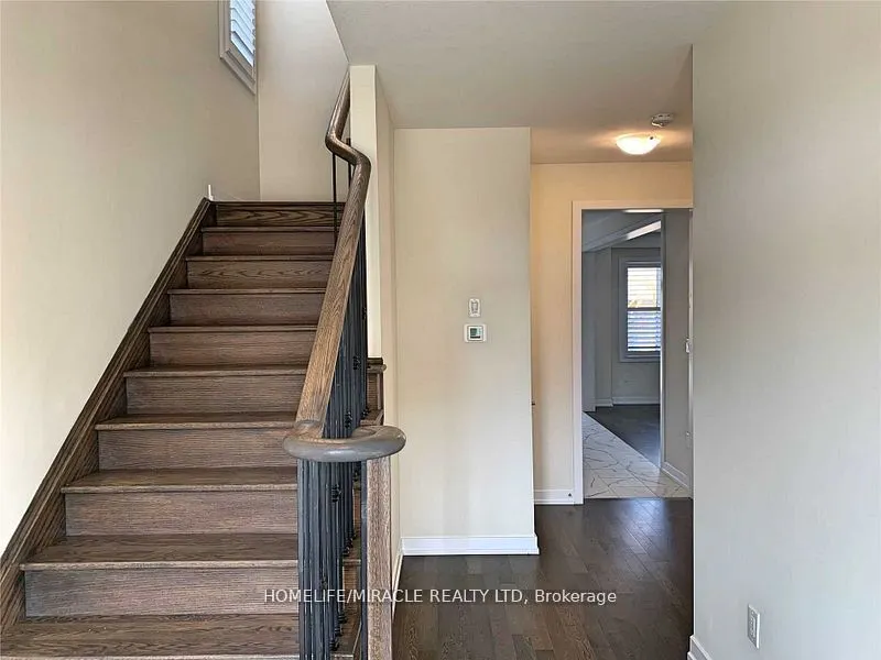 35 Santos Drive